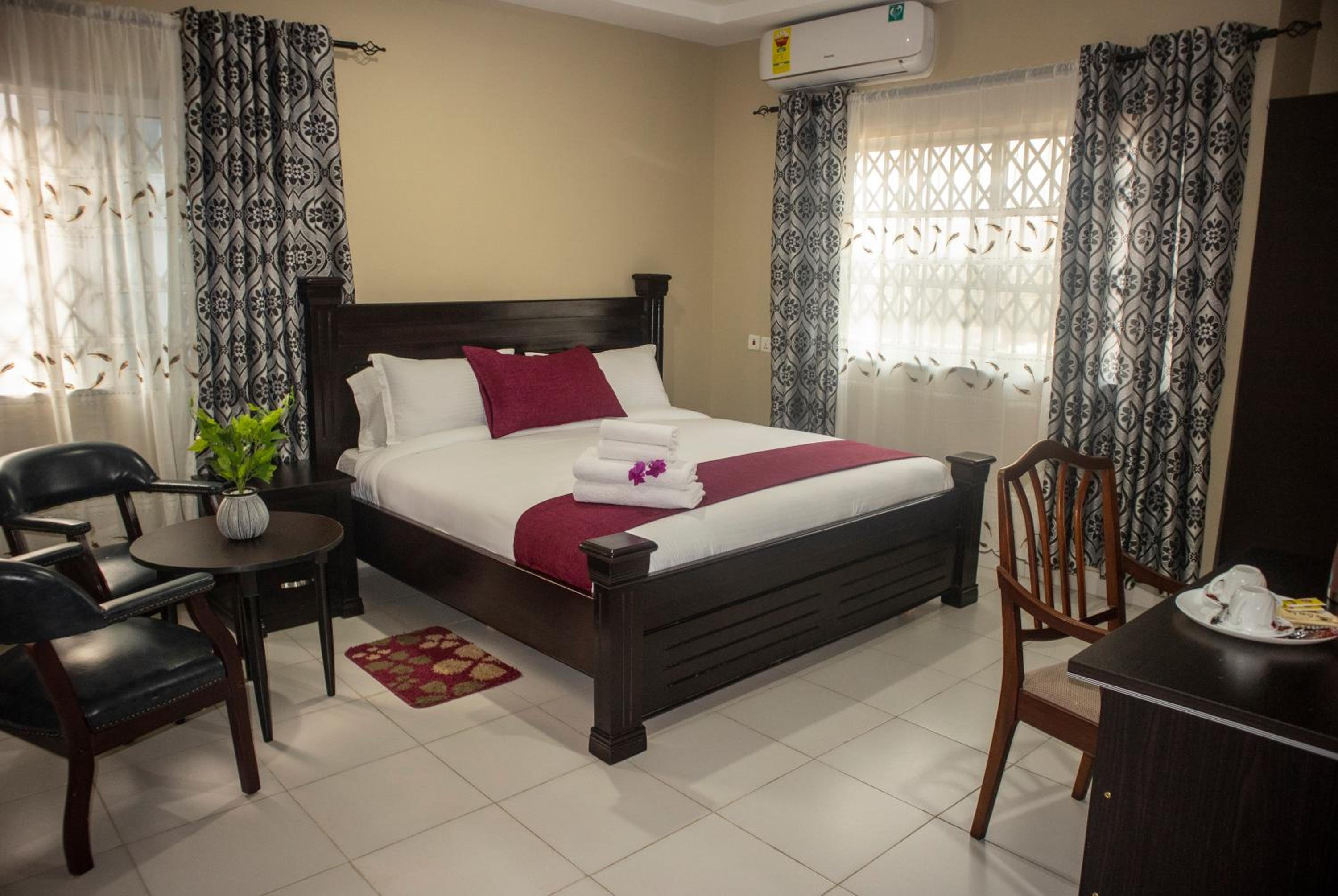 Superior Queen Room