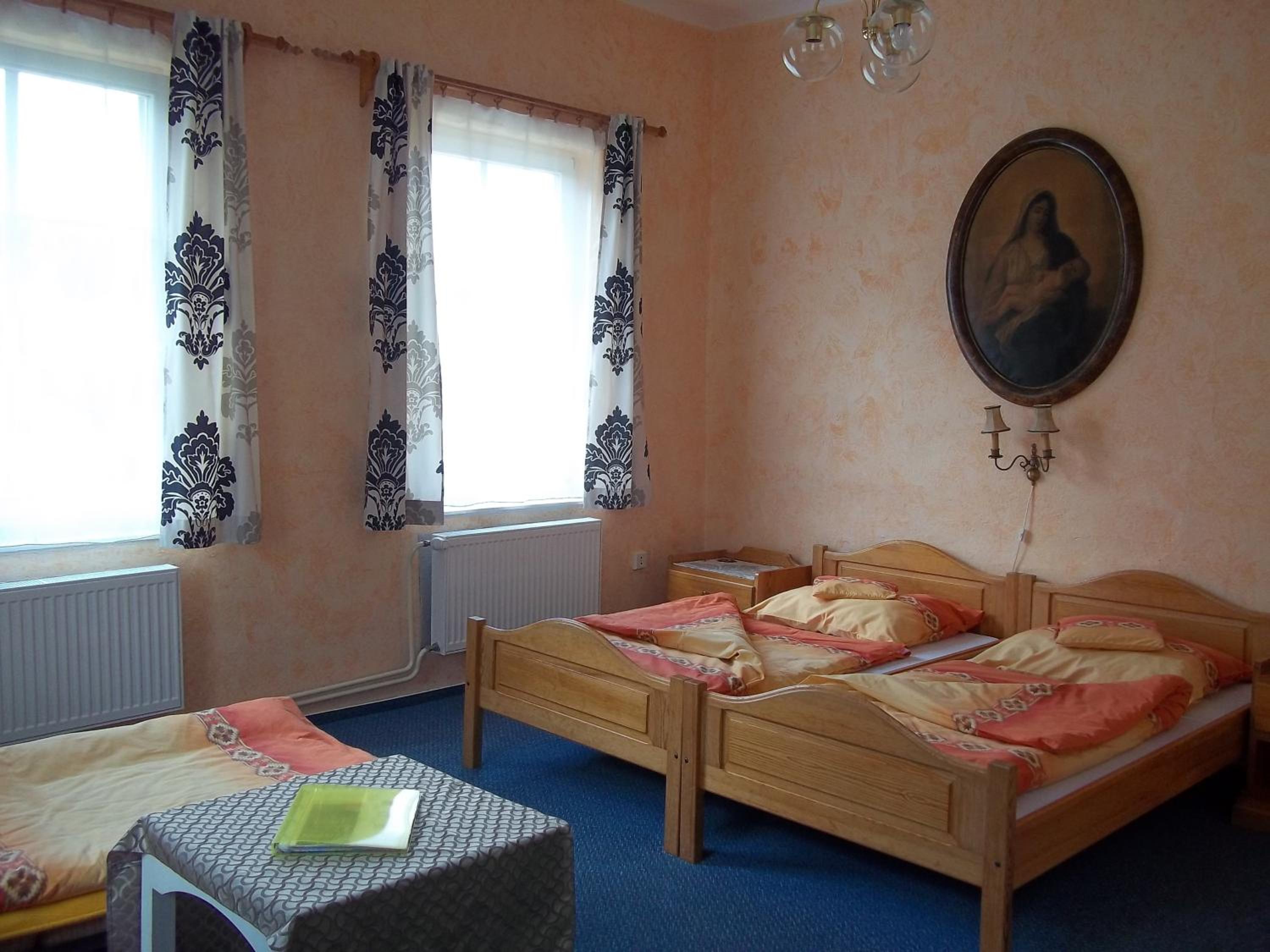 Double or Twin Room with Two Extra Beds photo 3