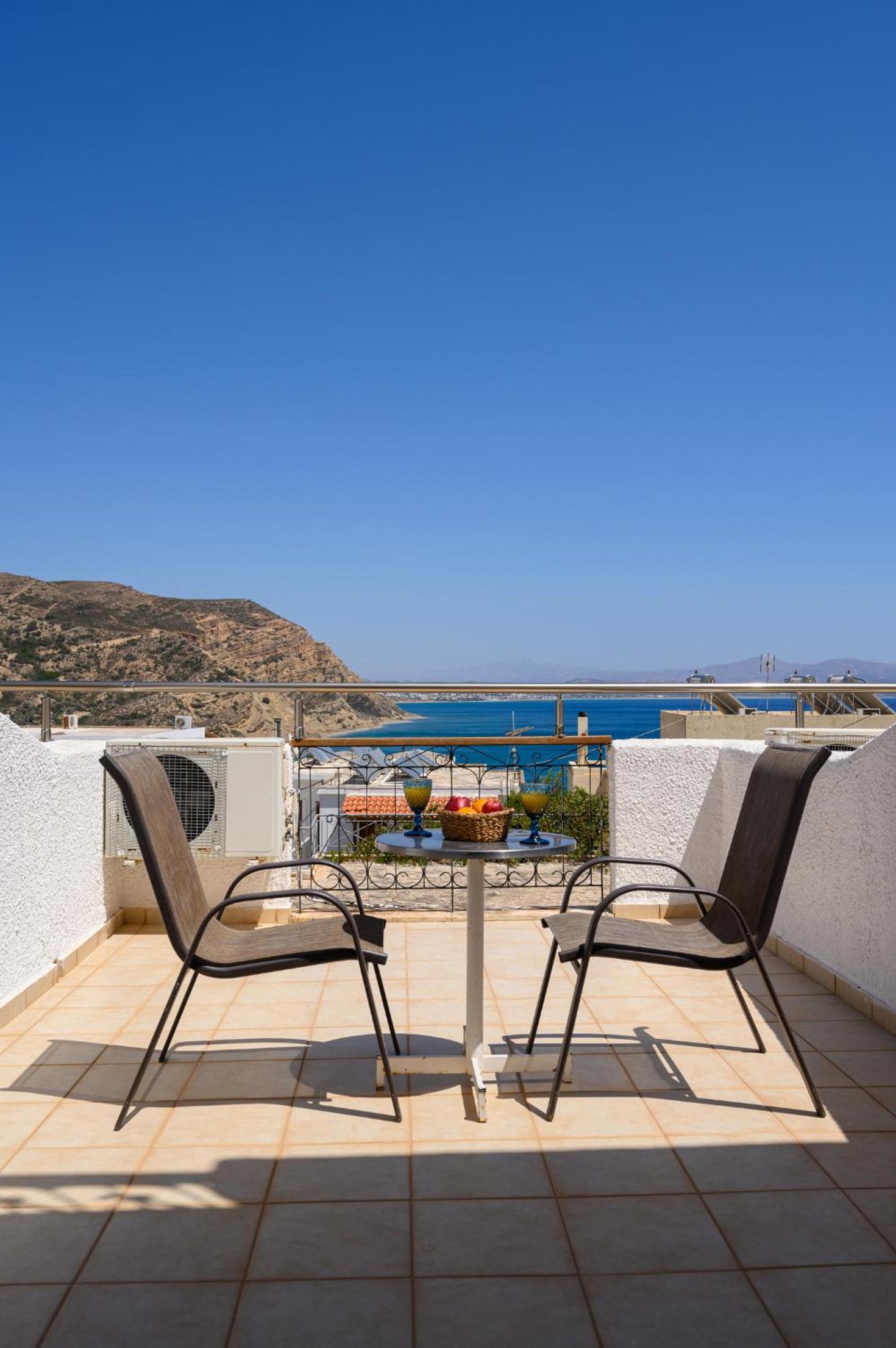 Standard Room with Sea View photo 3