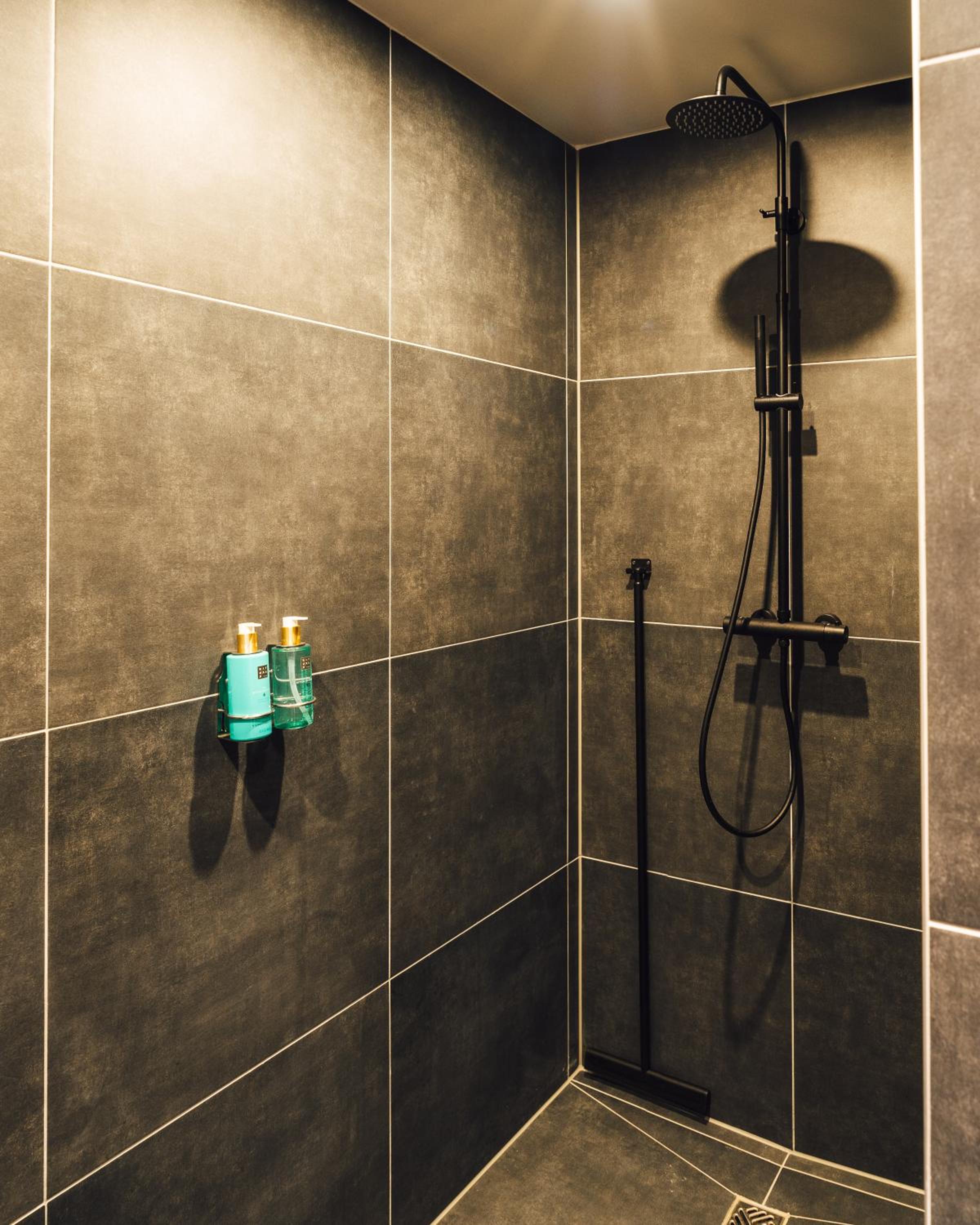 Suite with Sauna - Photo 5