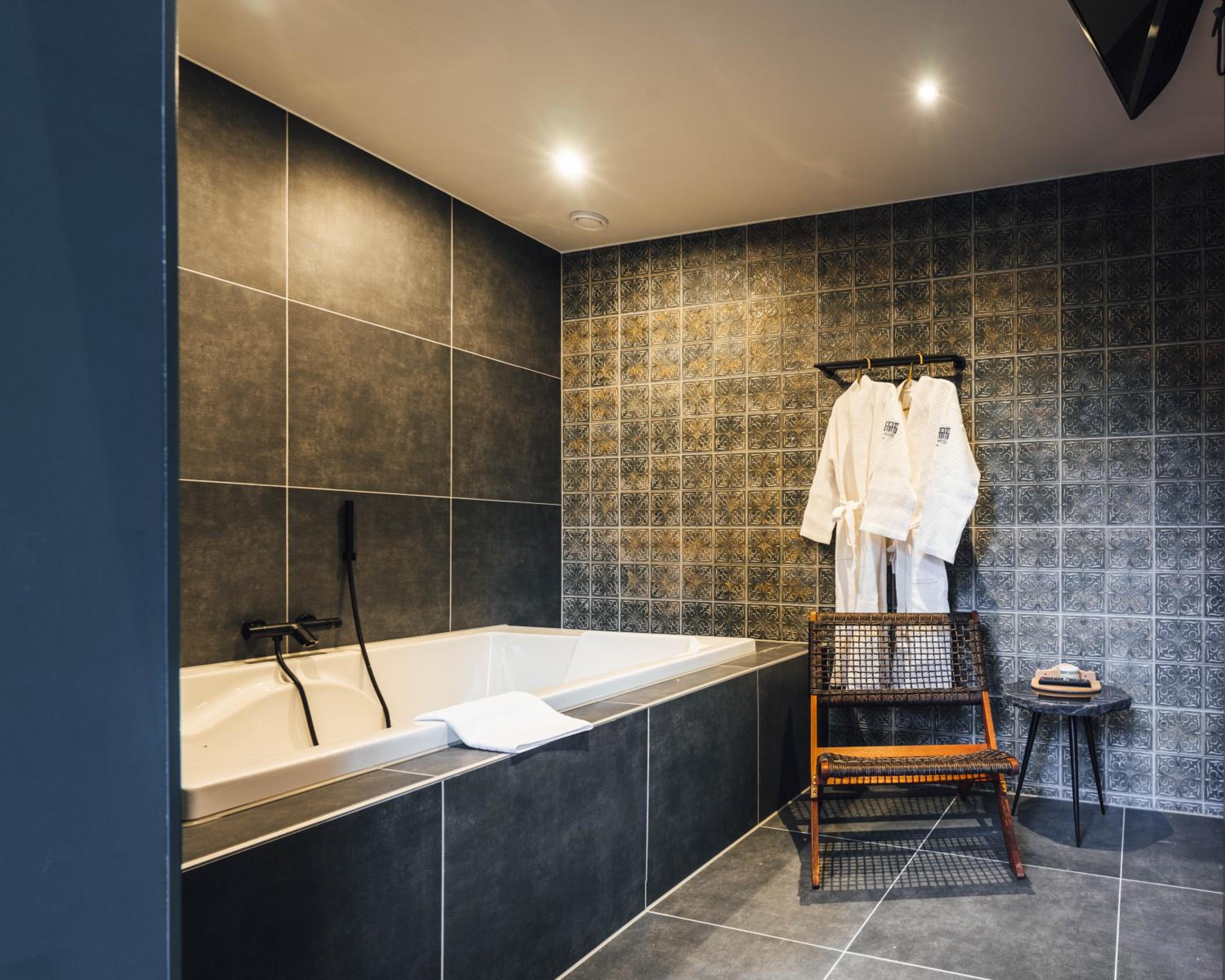 Suite with Sauna - Photo 6