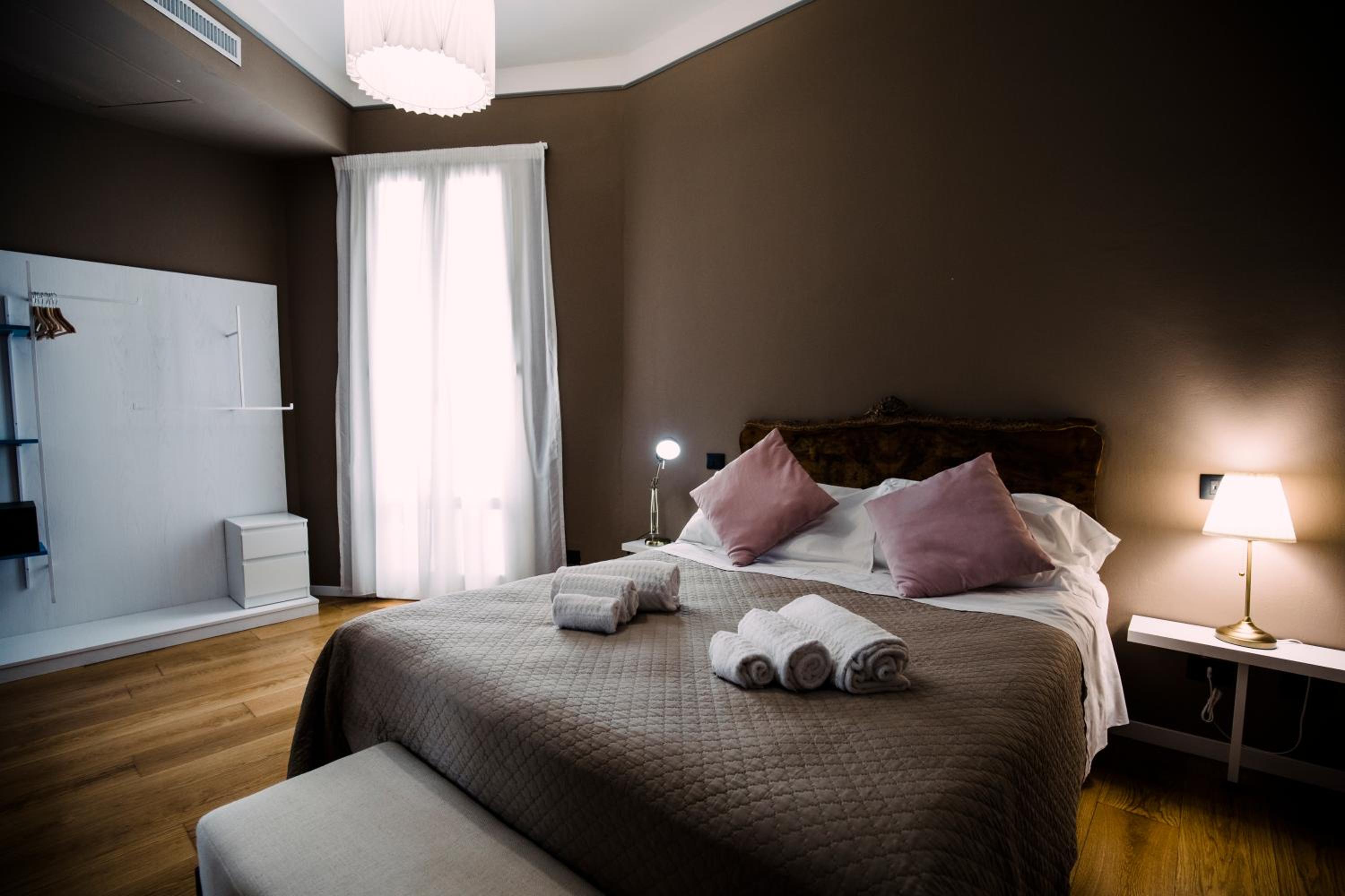 Suite - Photo 6