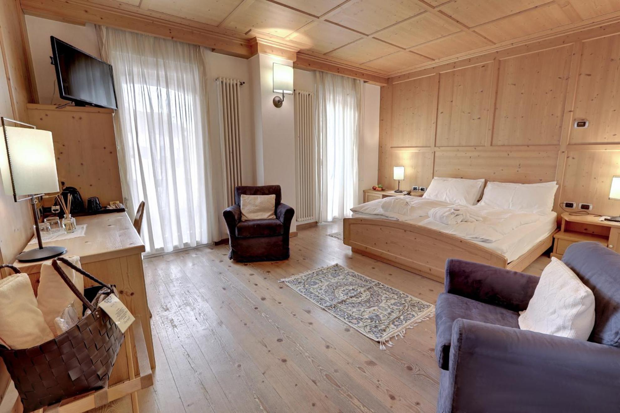 Junior Suite with Sauna
