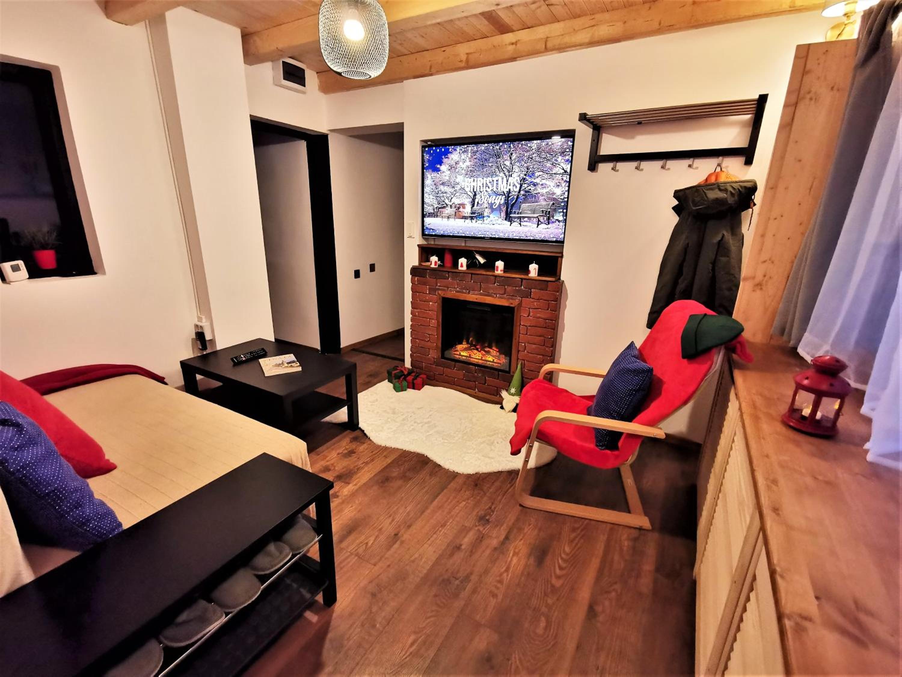 Three-Bedroom House - Photo 1