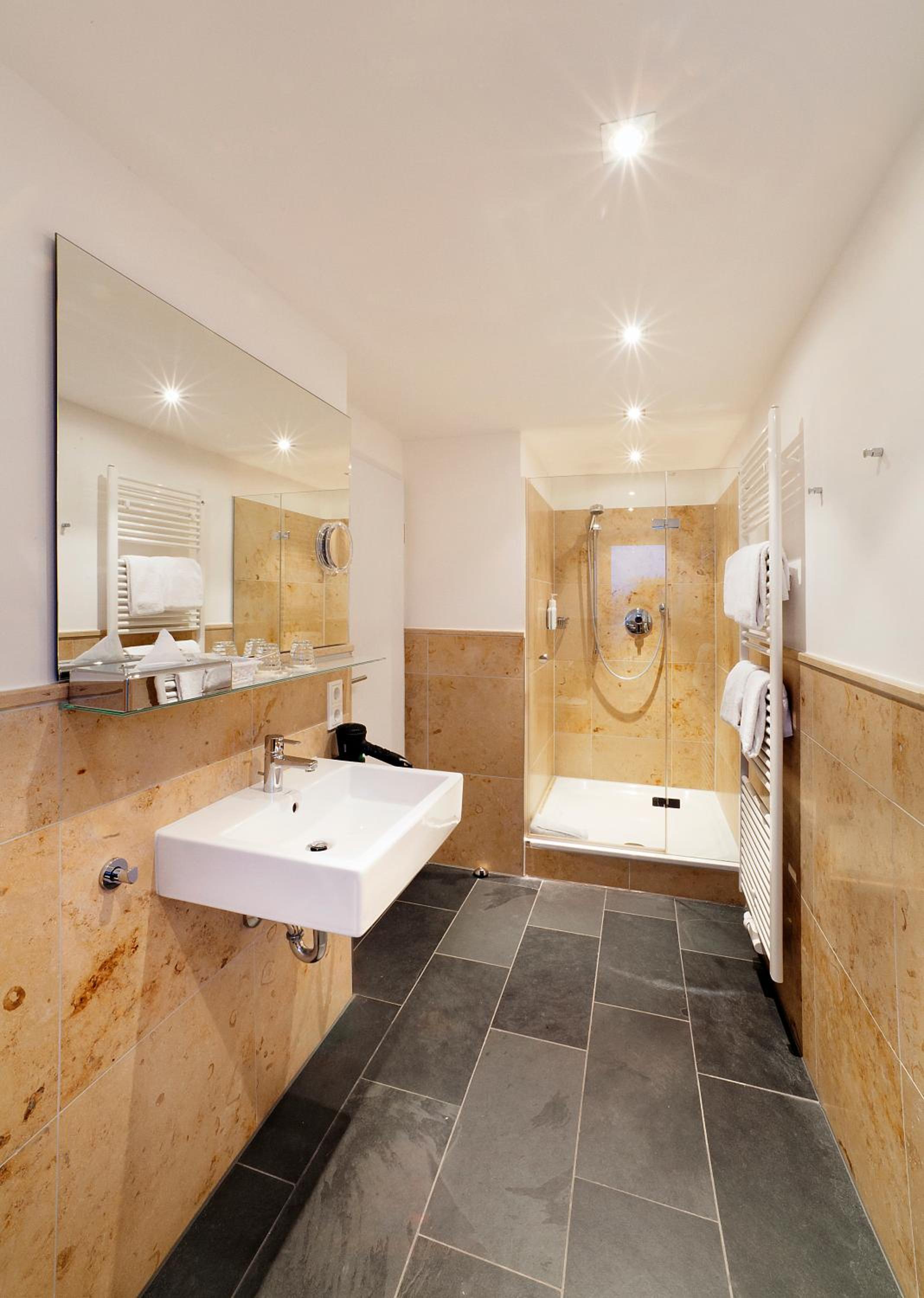Suite photo 2