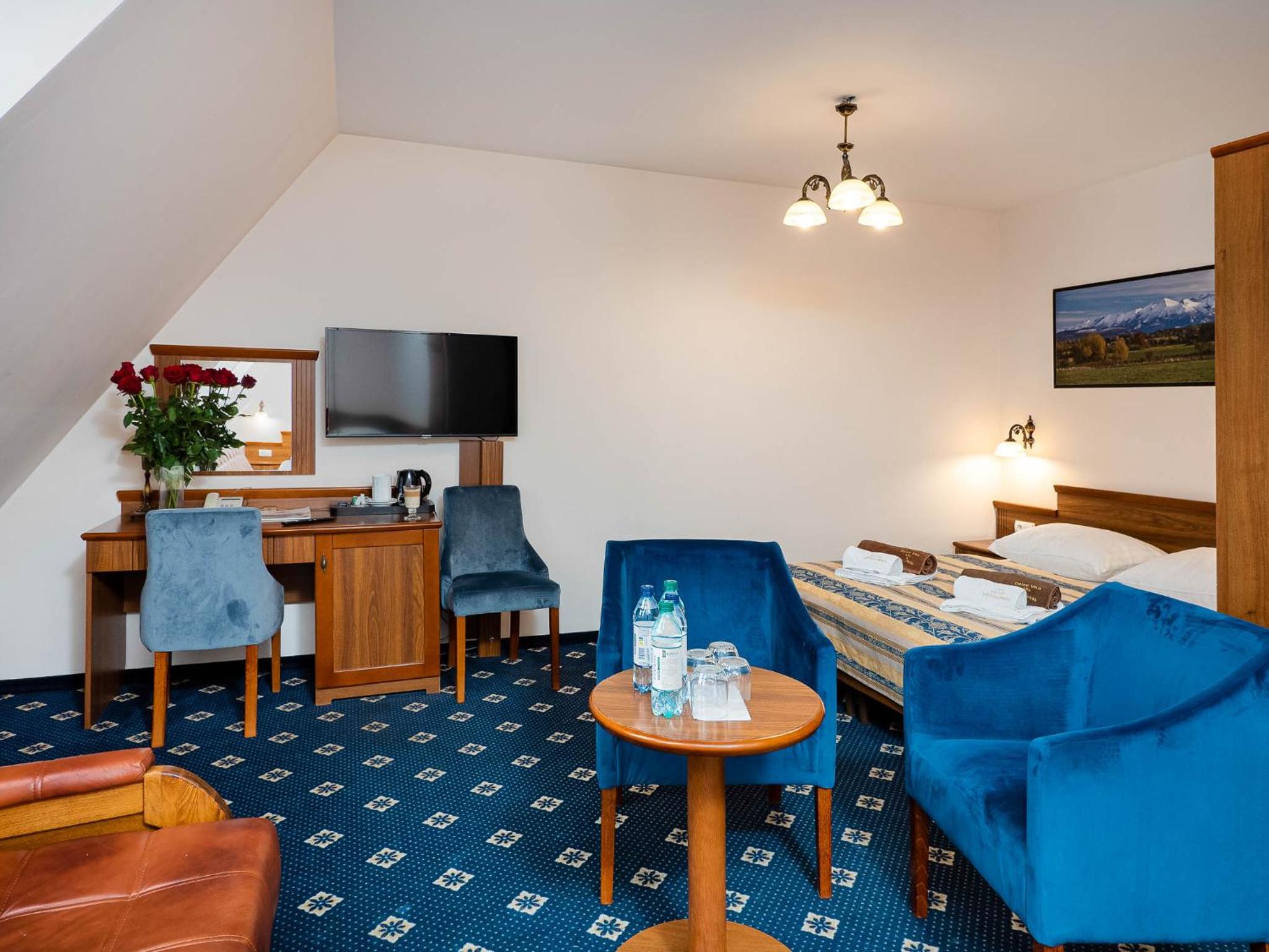 Quadruple Room - Photo 14