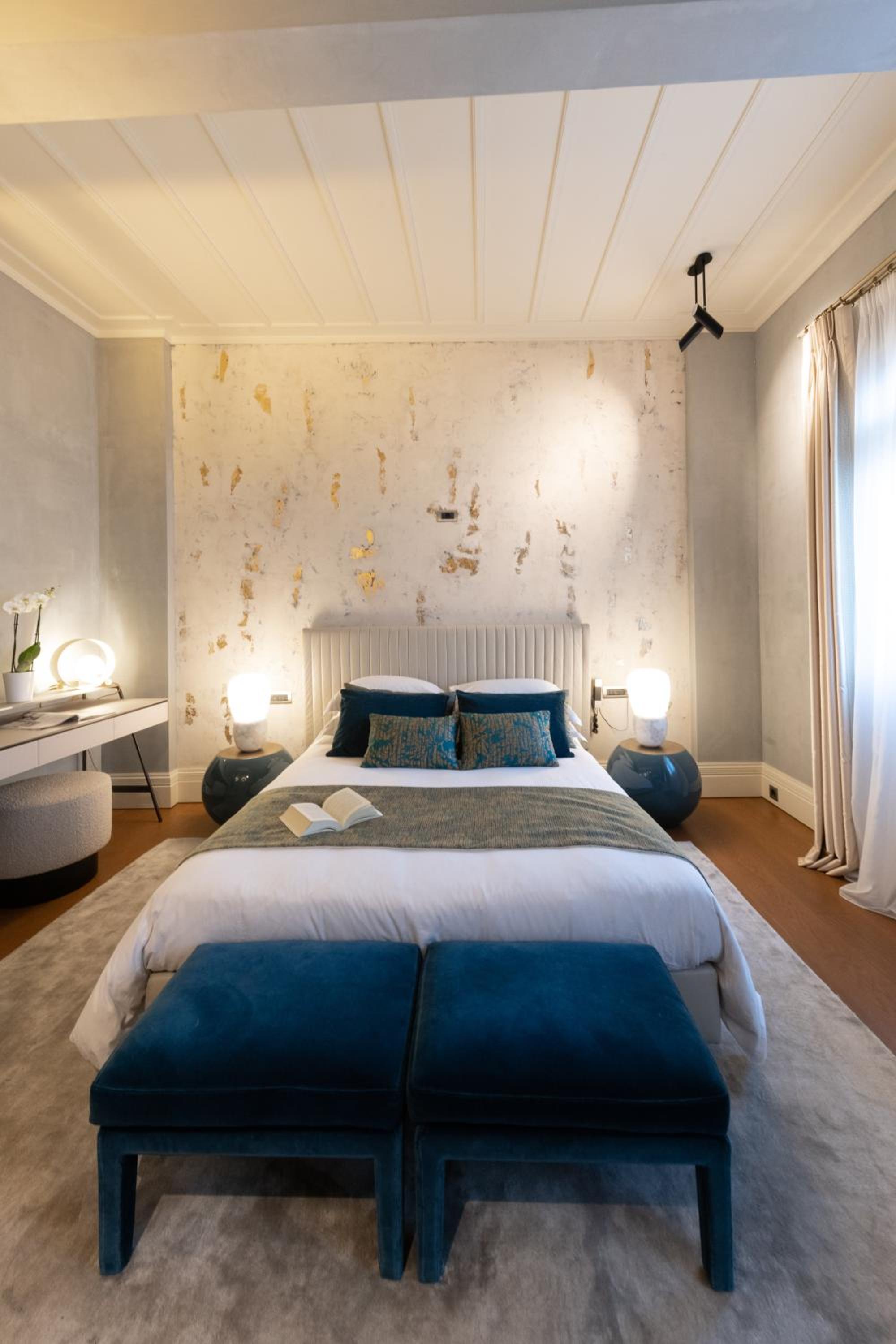 Deluxe Junior Suite - Photo 10