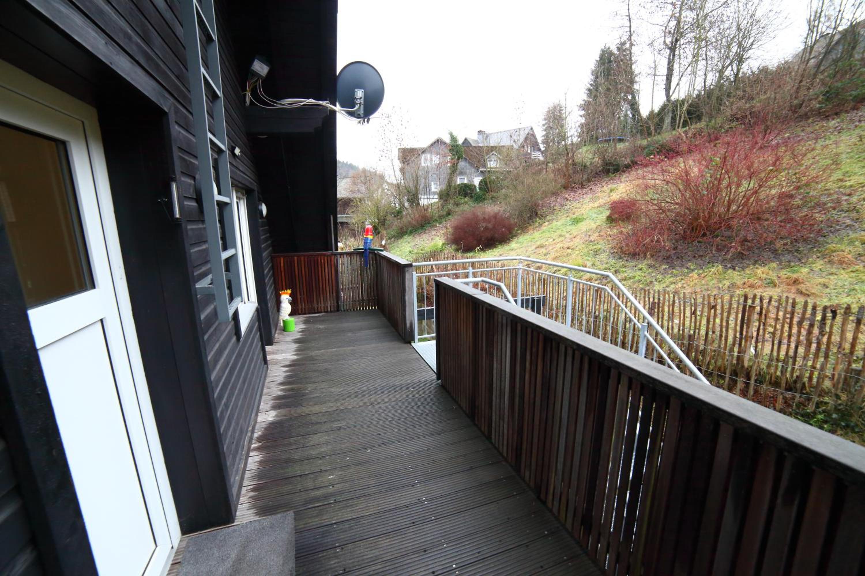 Apartment with Balcony - Photo 12