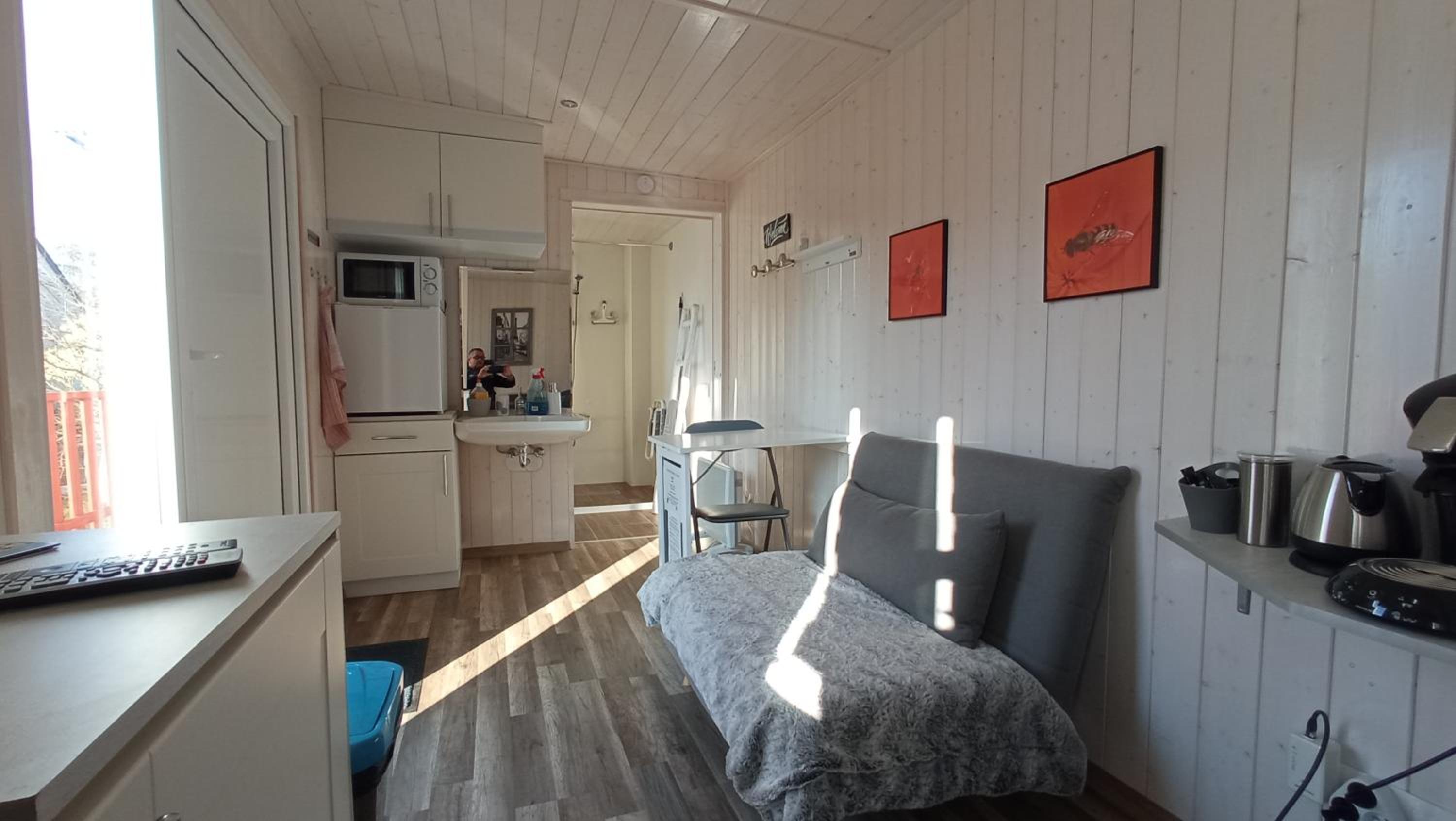 Family Room - Photo 11