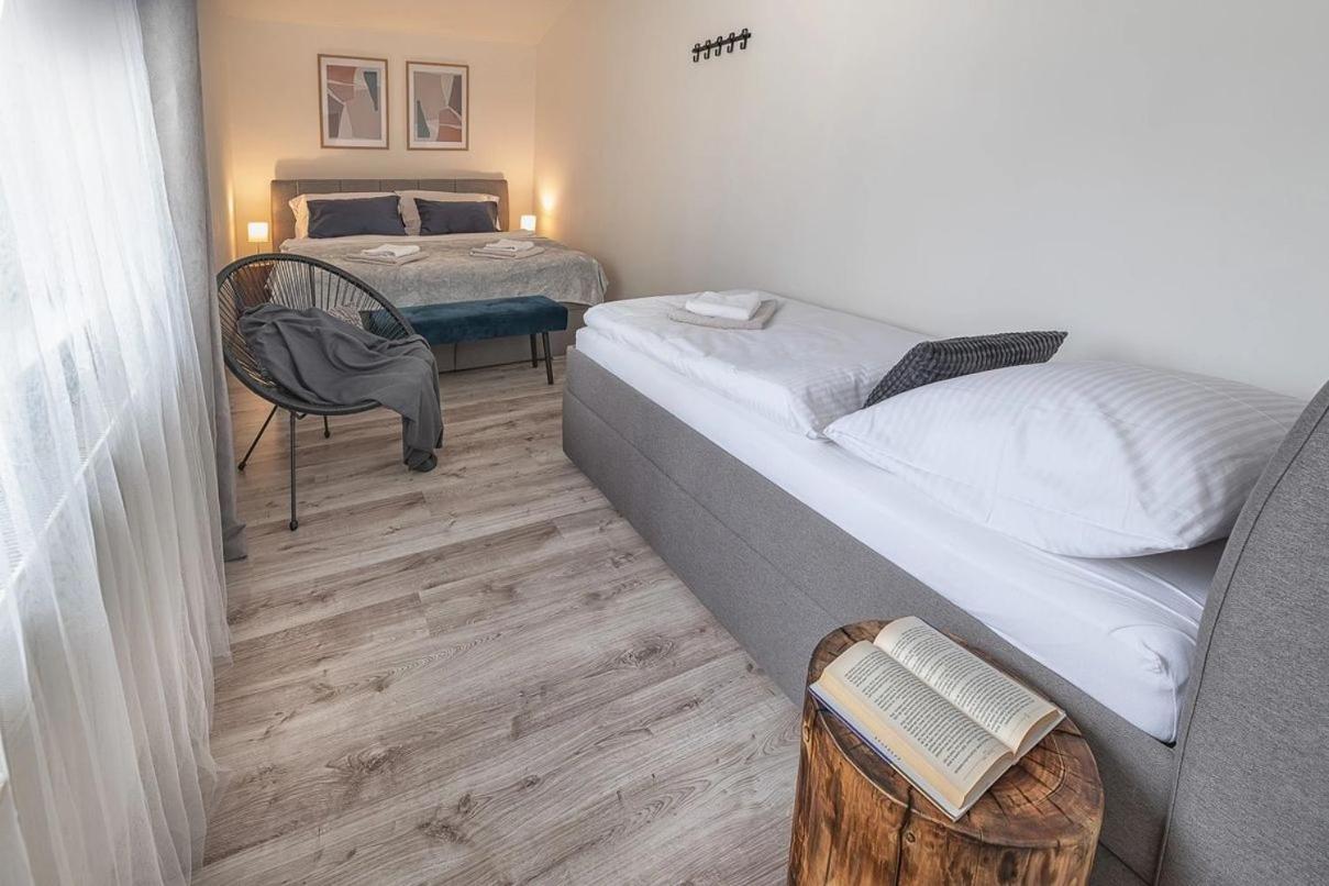One-Bedroom Apartment - Photo 4