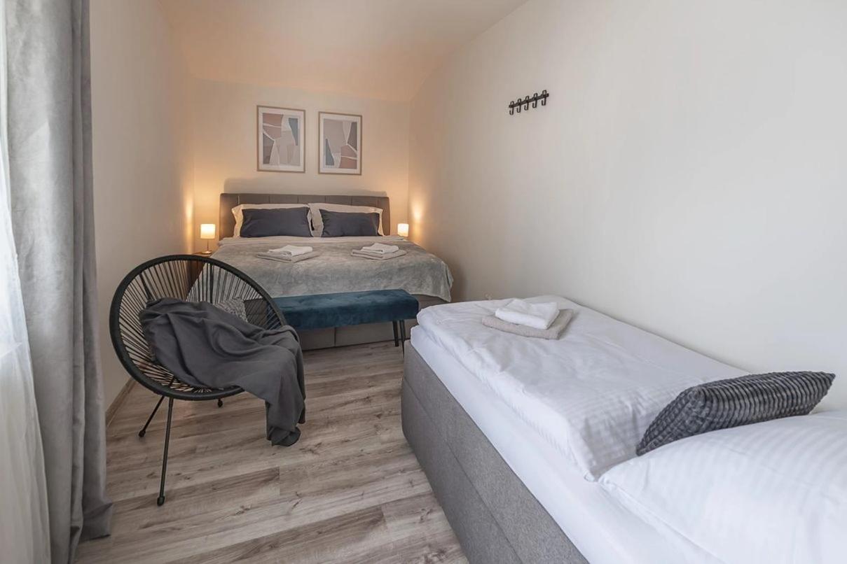 One-Bedroom Apartment - Photo 10