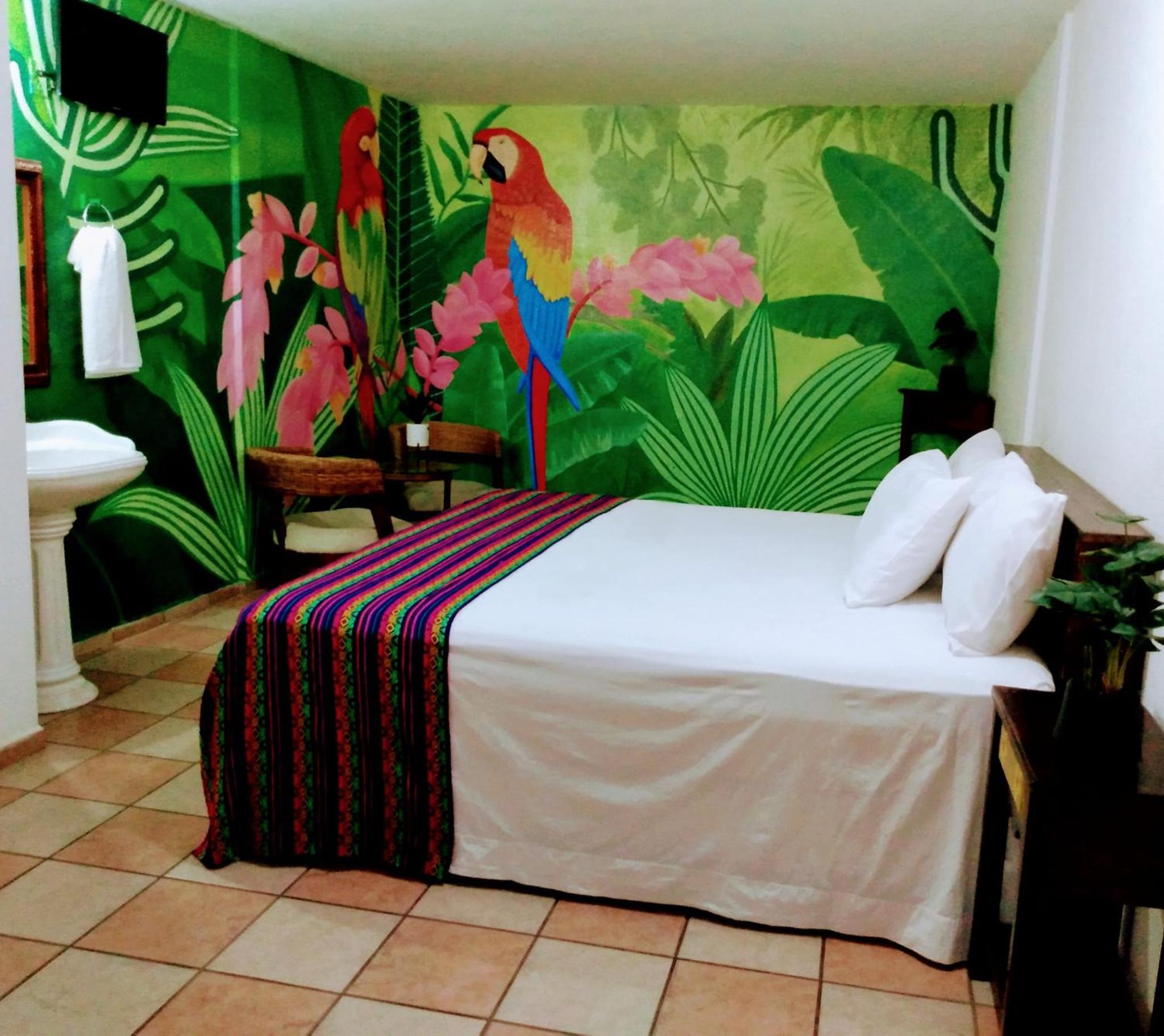 Deluxe Queen Room photo 2