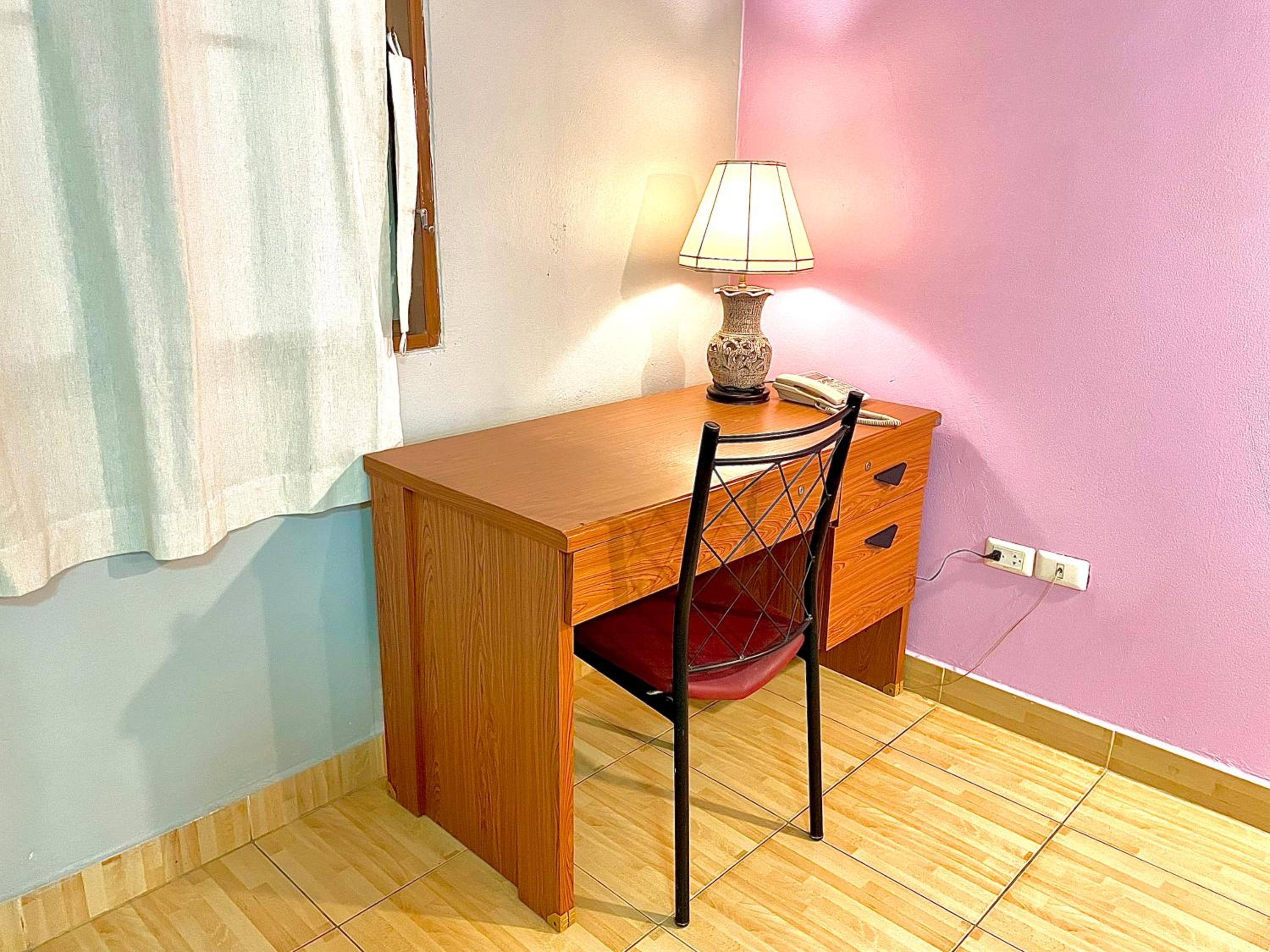 Standard Double or Twin Room - Photo 3