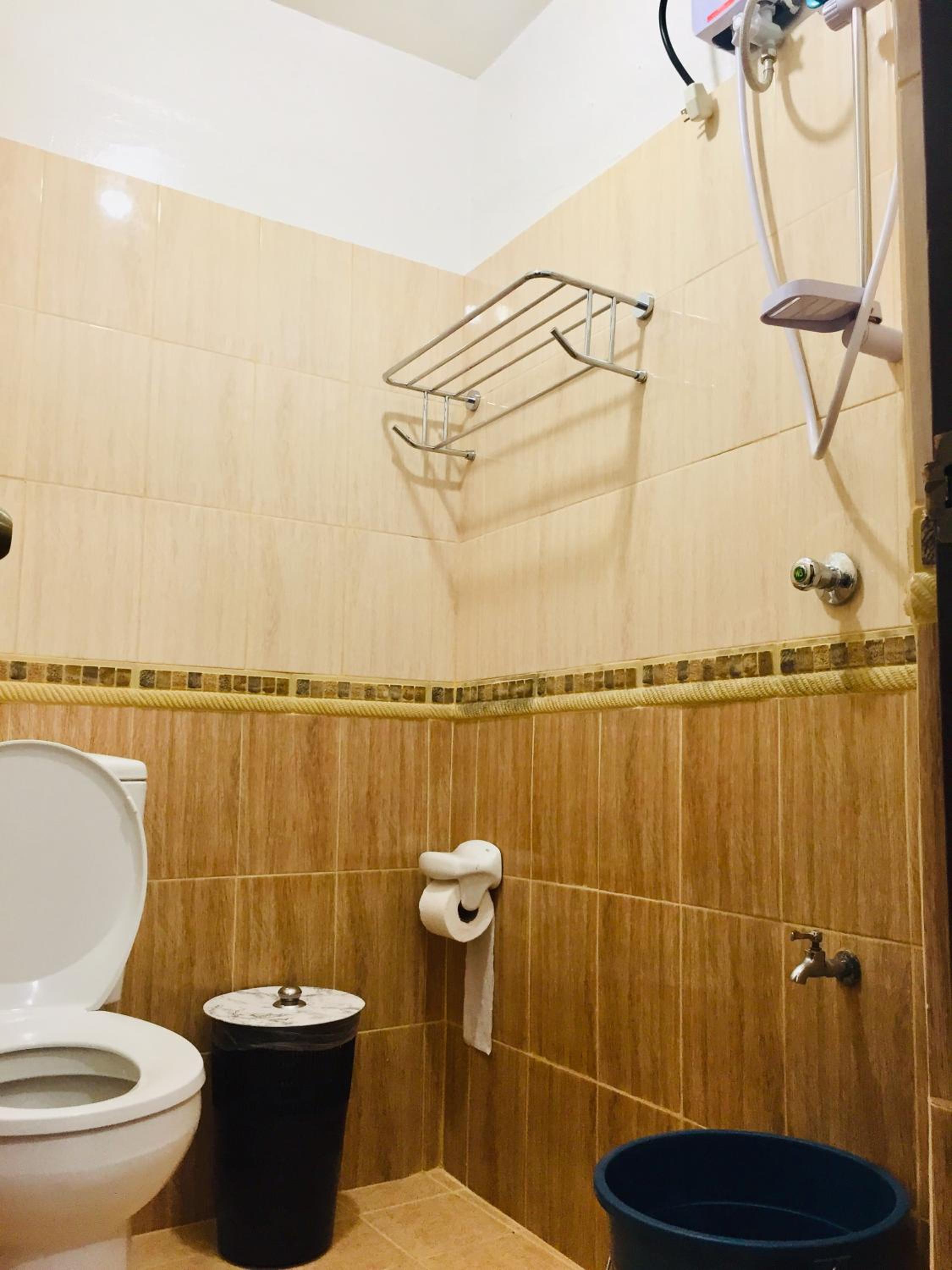 Two-Bedroom Apartment - Photo 8