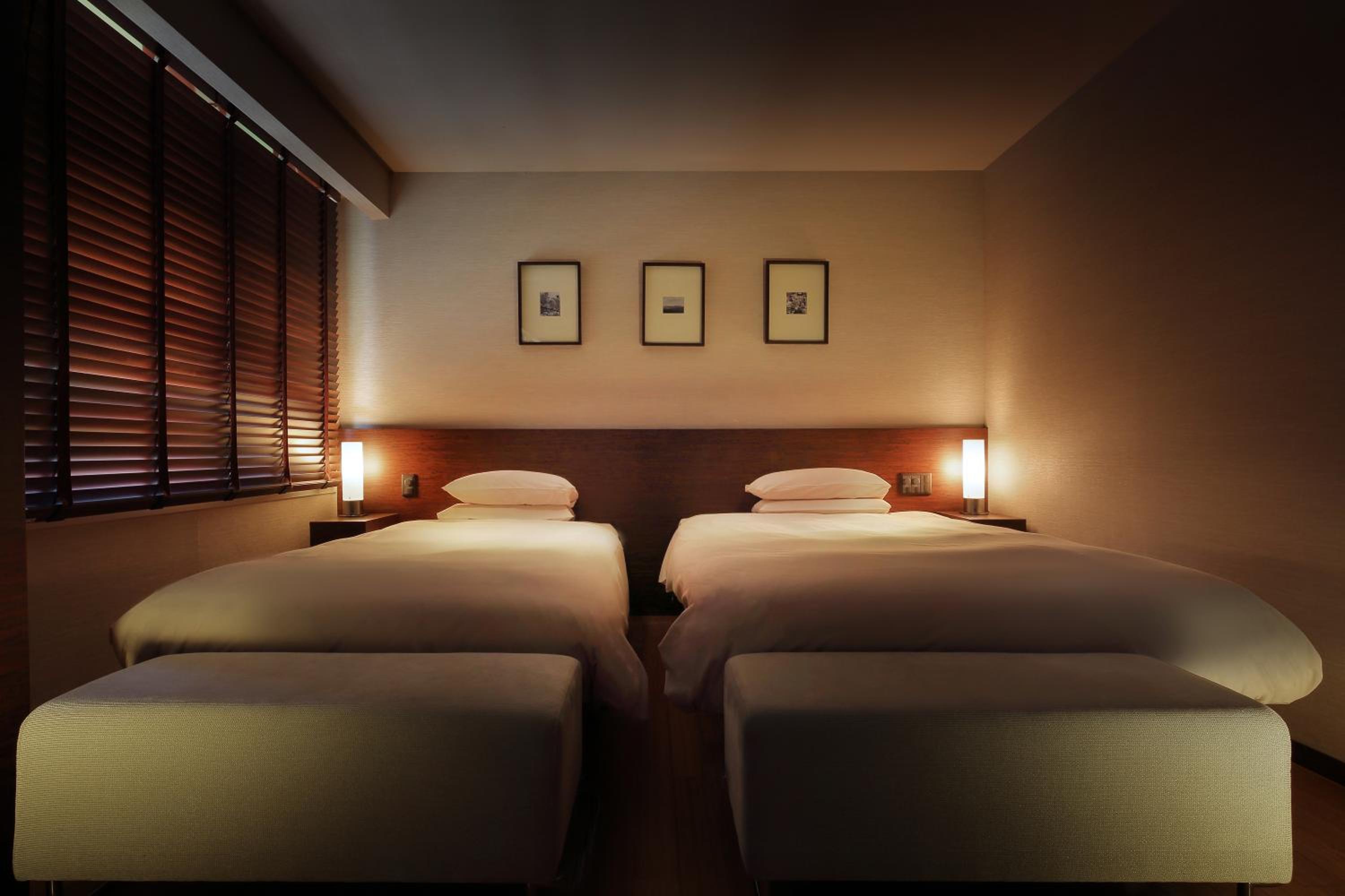 Top floor Luxury Twin Room- Non-Smoking - Photo 10