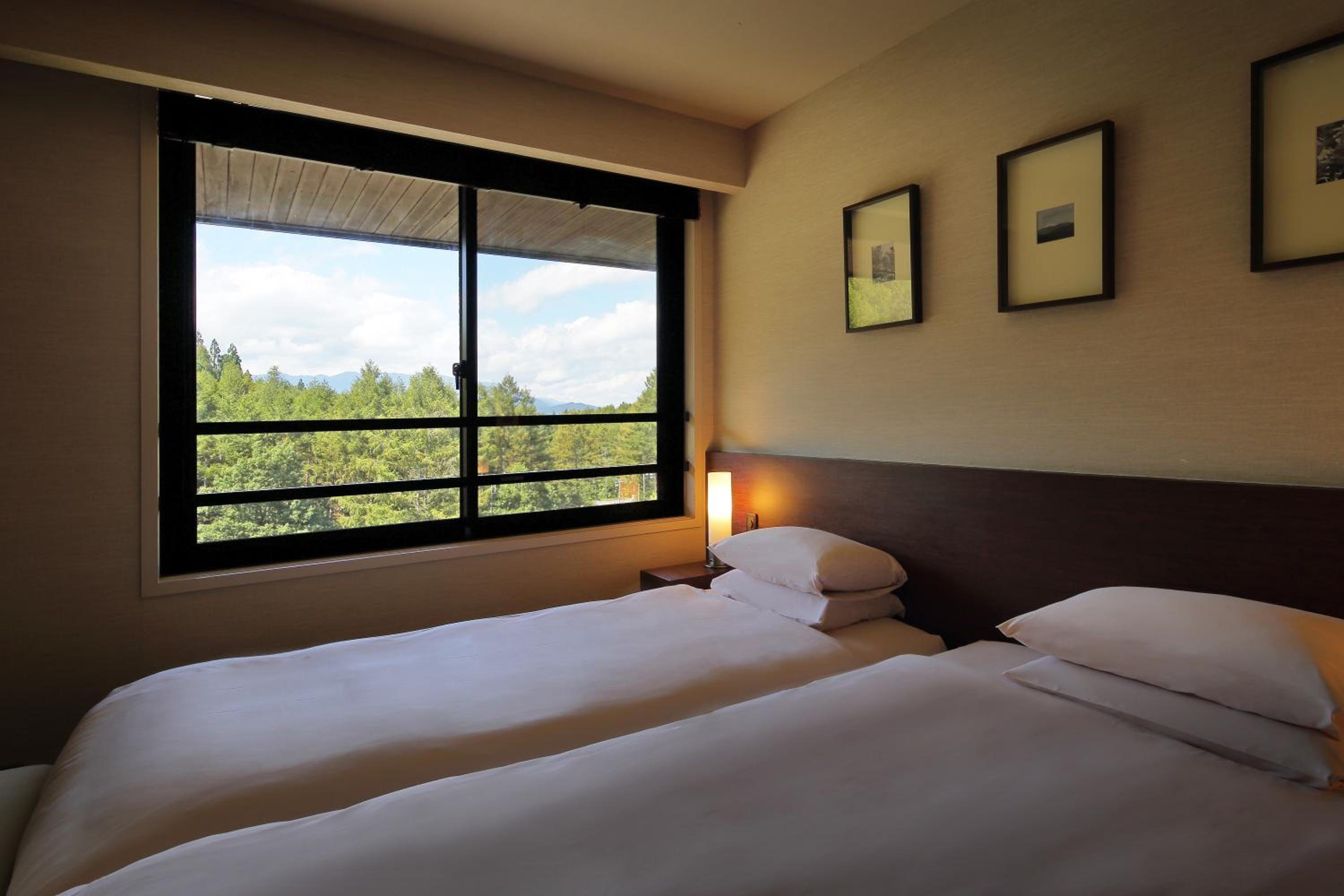 Top floor Luxury Twin Room- Non-Smoking - Photo 9