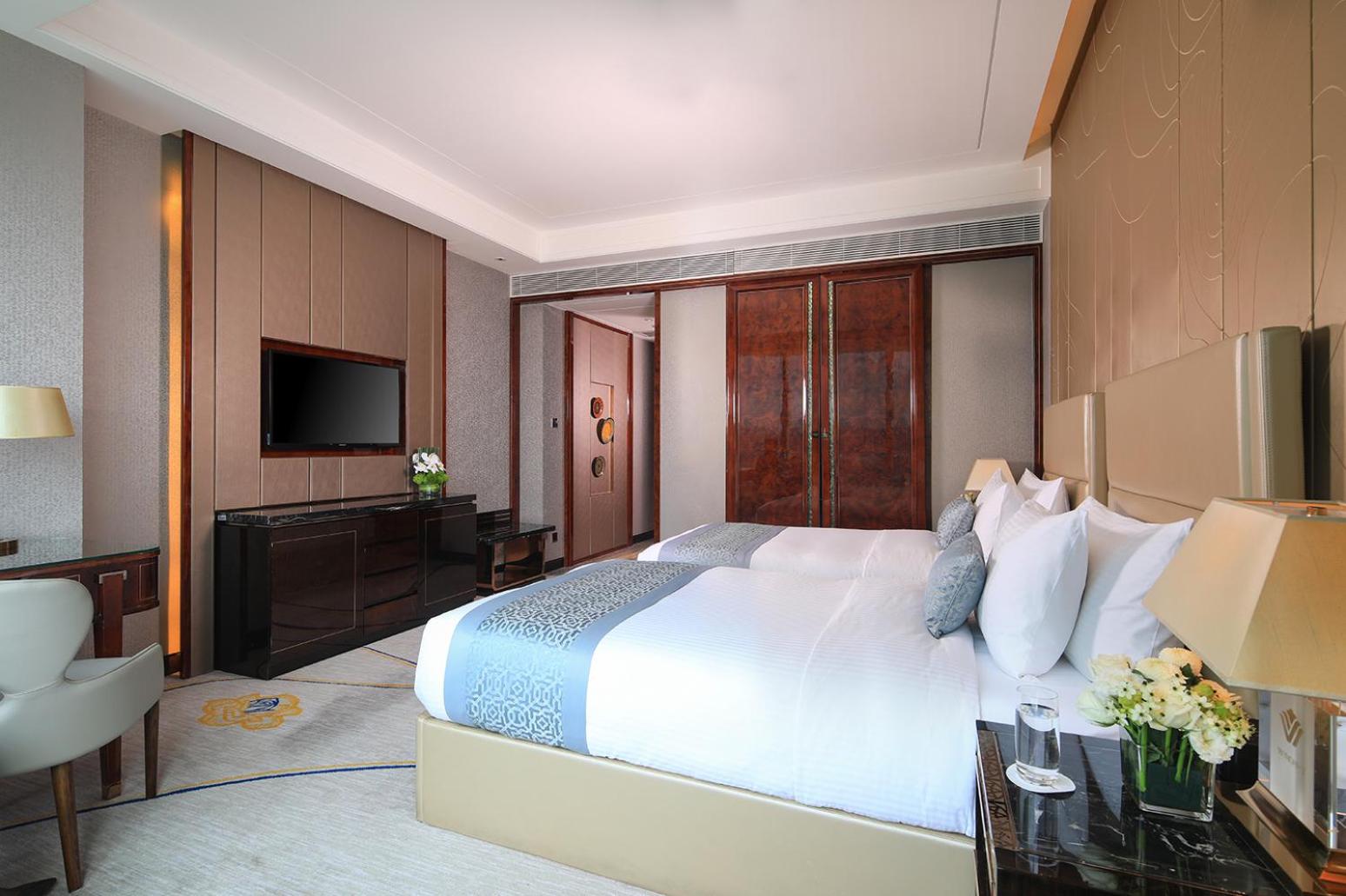 Deluxe Twin Room photo 3