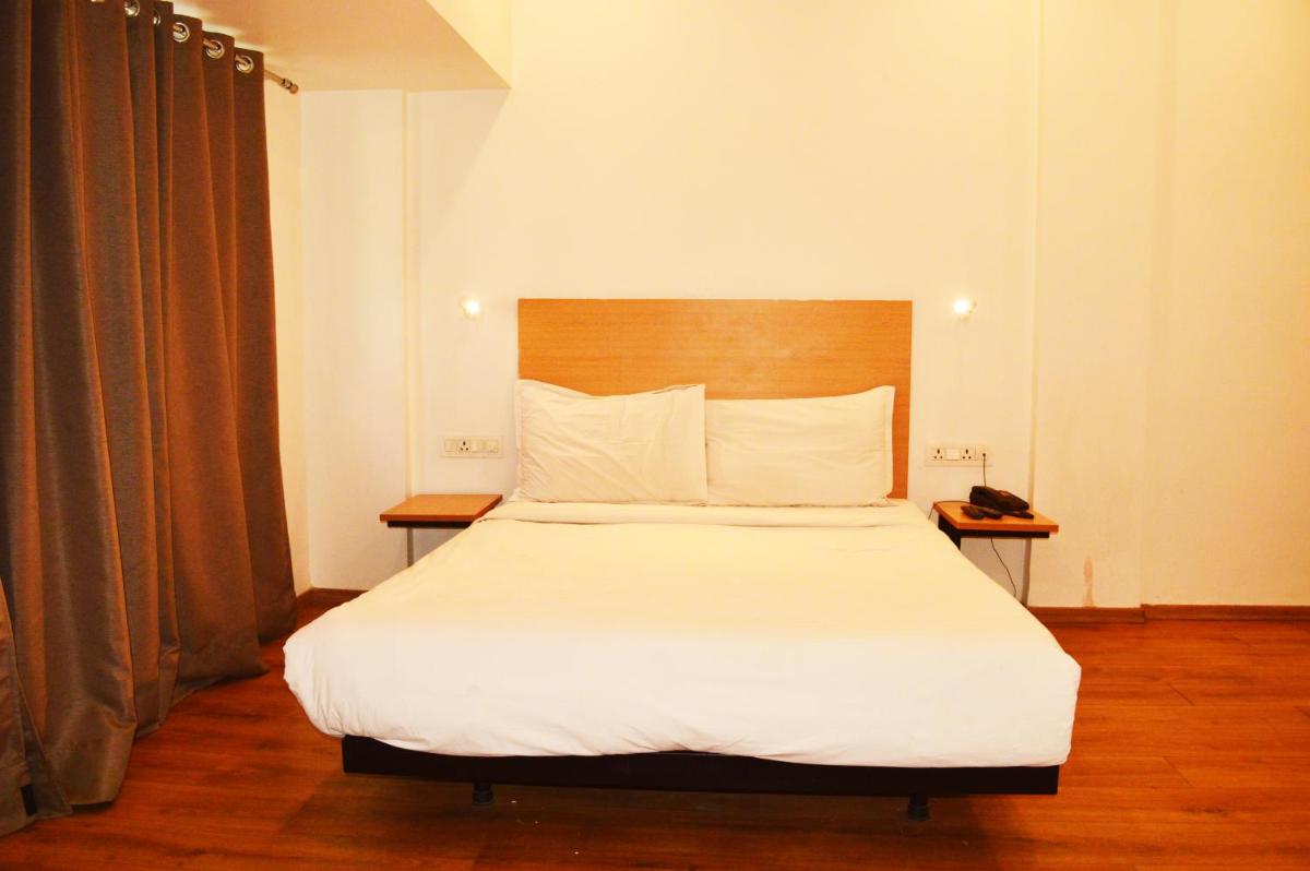 Standard Double Room photo 3