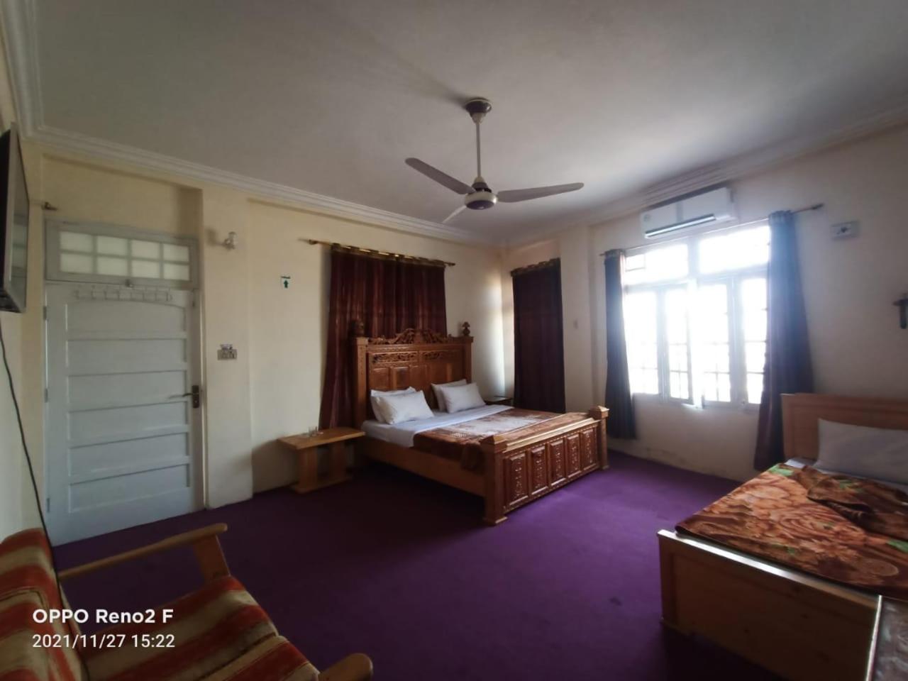 Standard Double Room - Photo 7