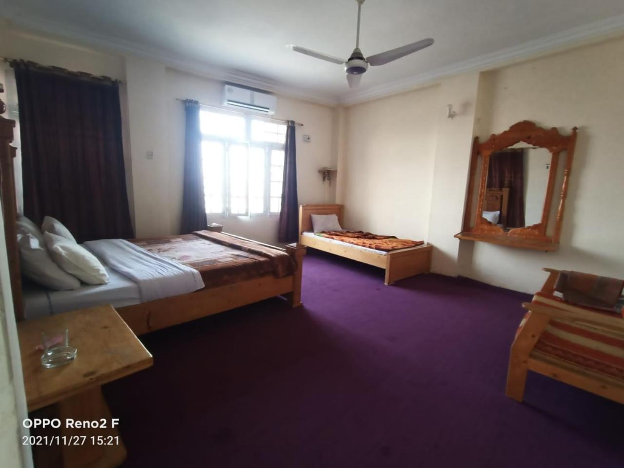 Standard Double Room - Photo 15