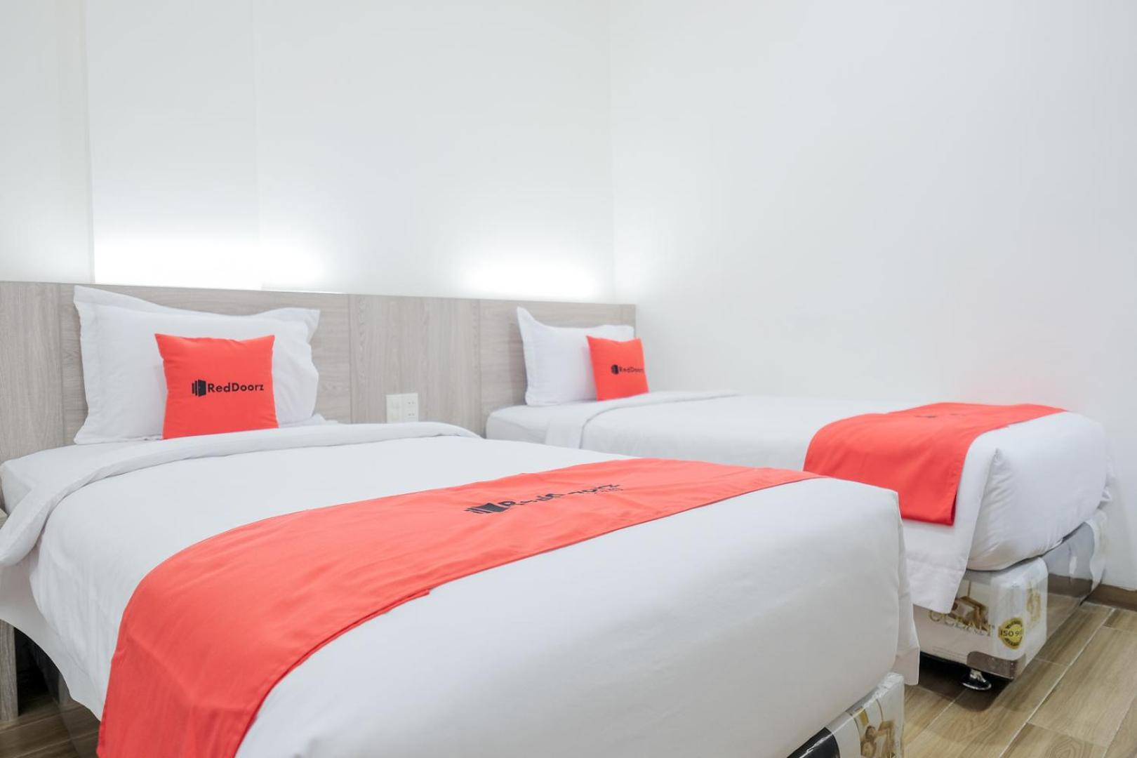 Twin Room - Photo 1