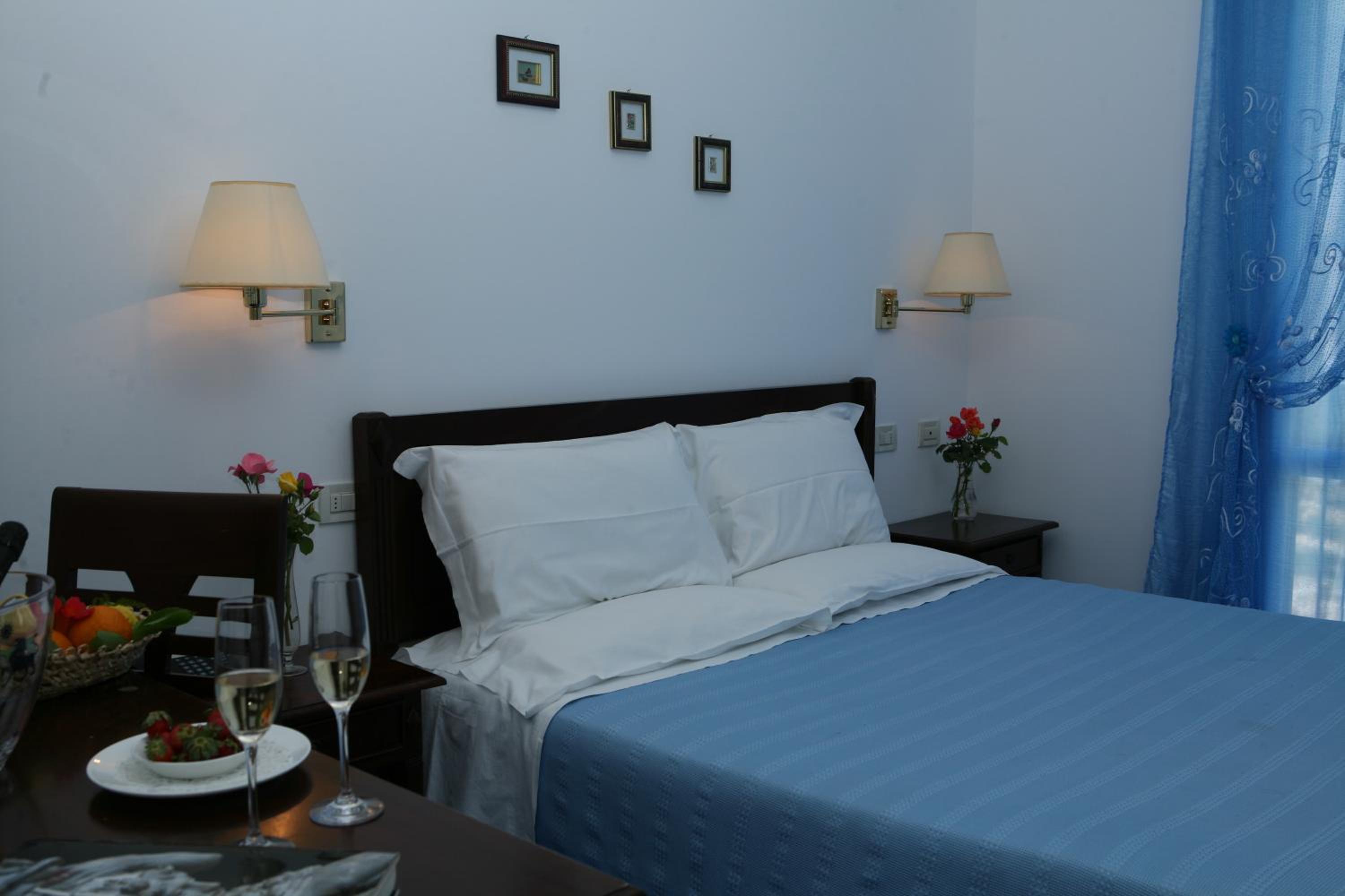 Double Room with Terrace and Mountain View photo 1