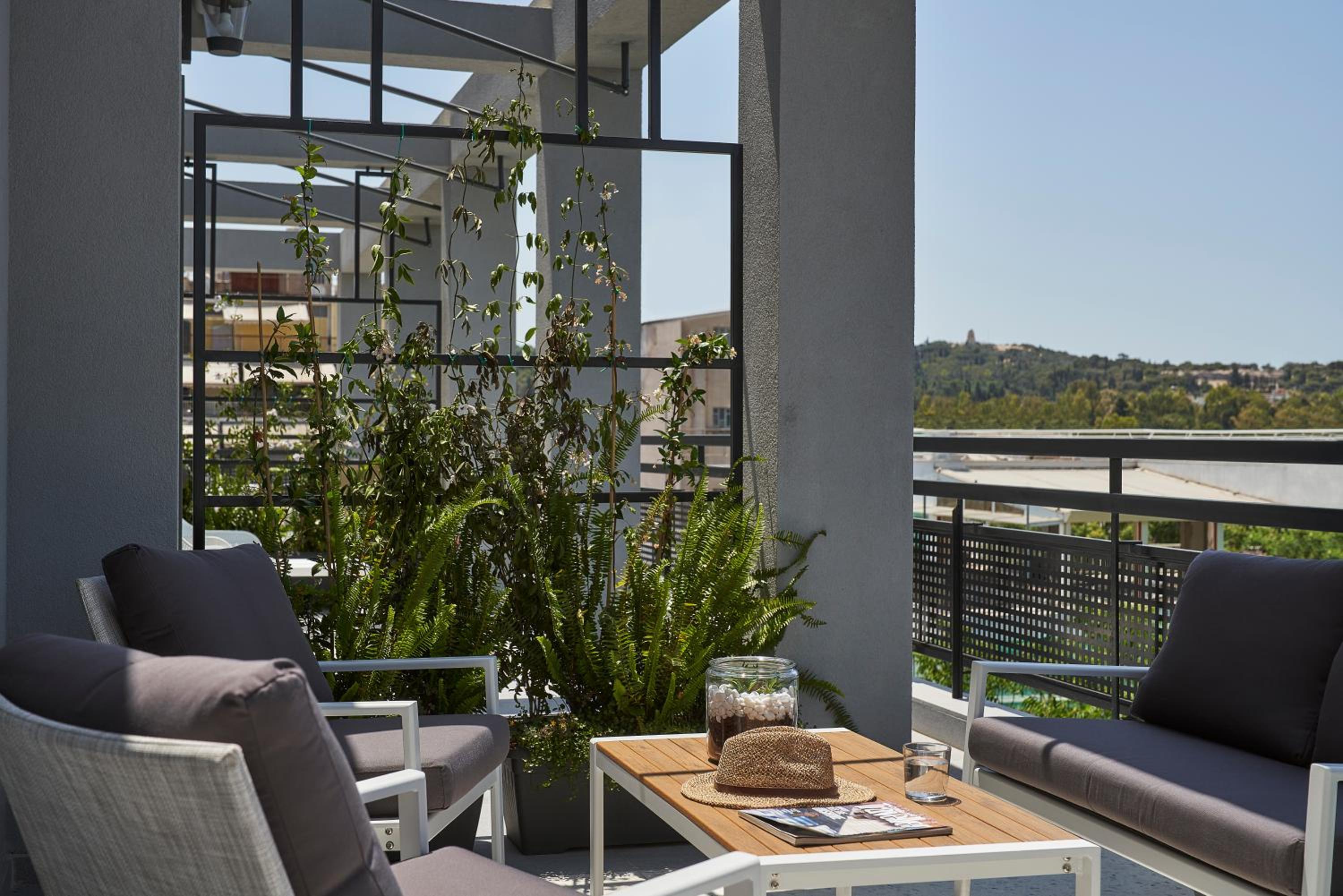 Executive Suite Veranda
