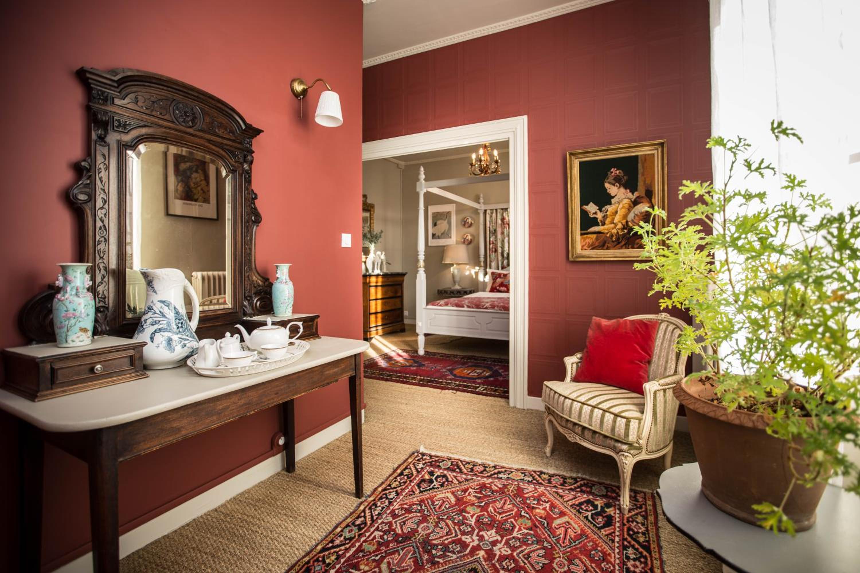 King Room with Balcony photo 2