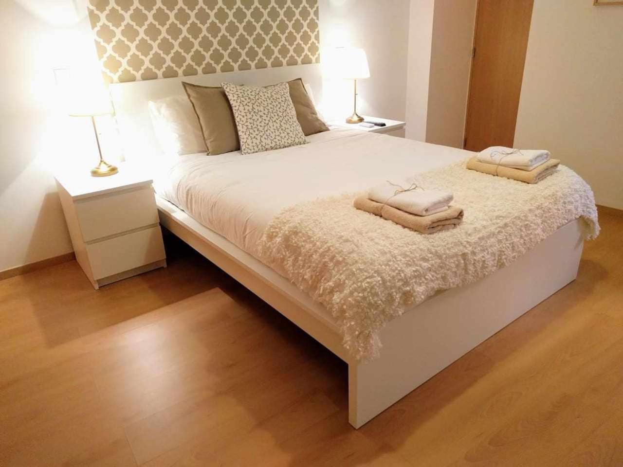Superior Triple Room with Shared Bathroom with Sofa Bed photo 1