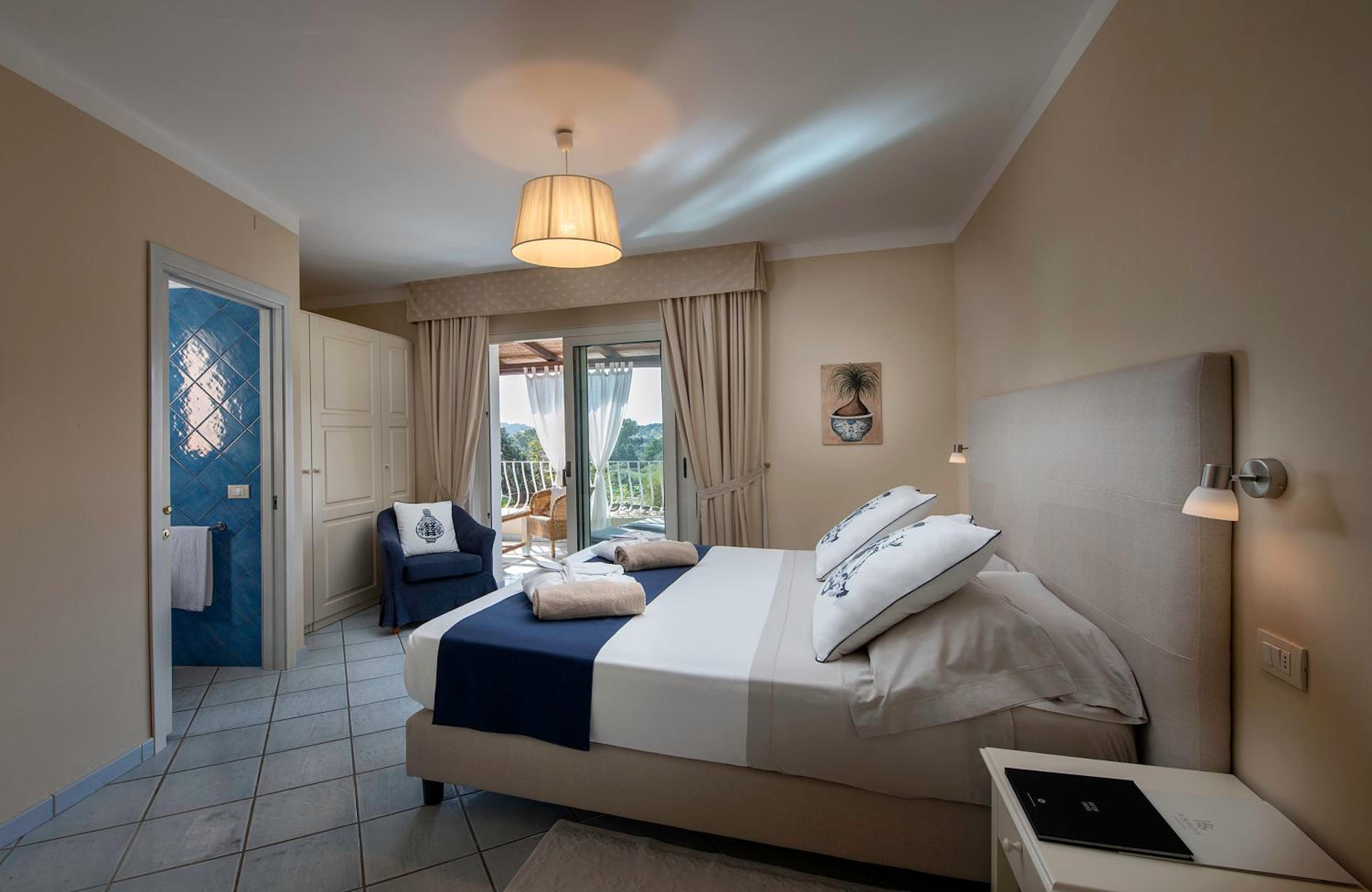 Superior Double Room - Photo 2