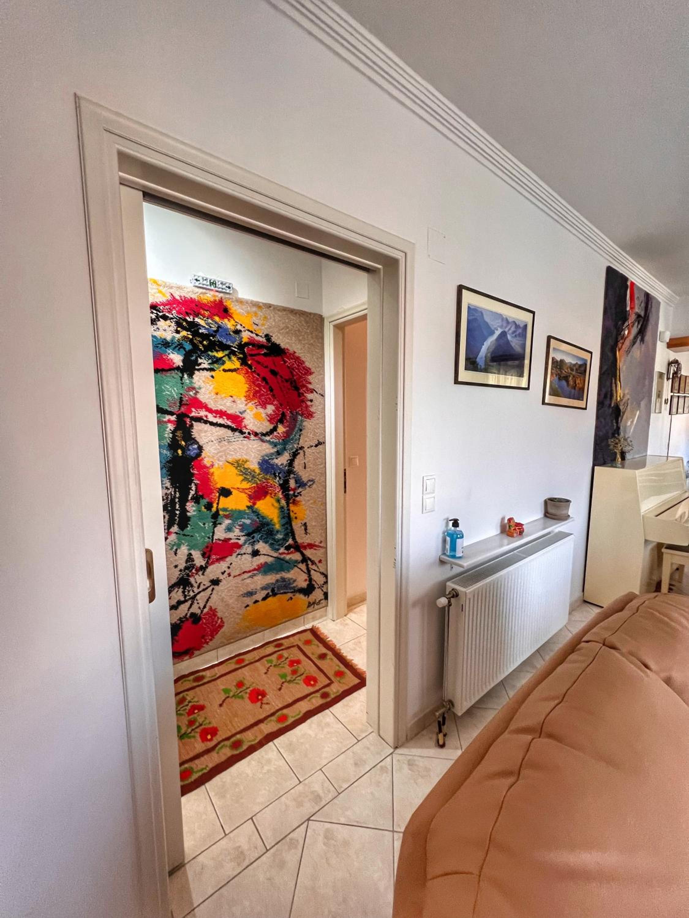 Two-Bedroom Apartment - Photo 6