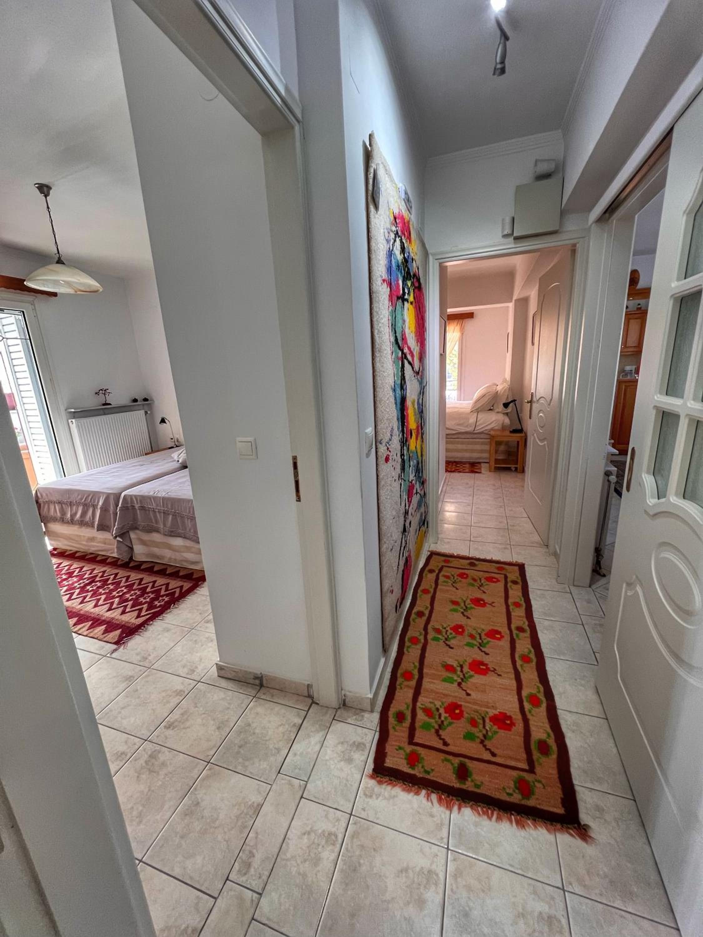Two-Bedroom Apartment - Photo 20
