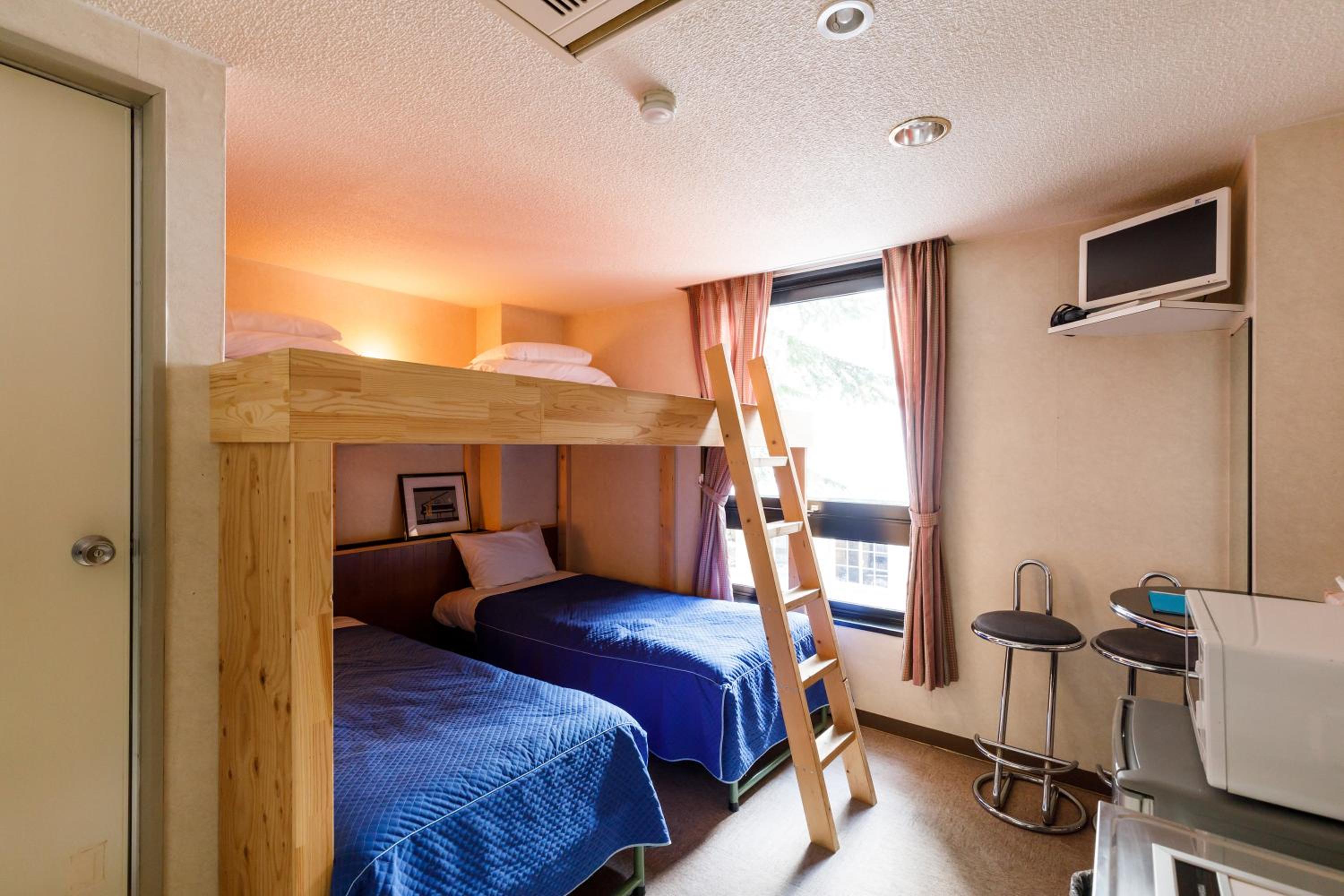 Economy Quadruple Room