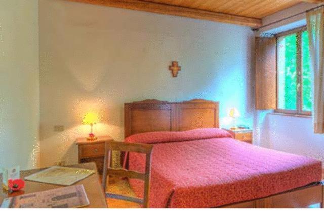 Double or Twin Room - Photo 1