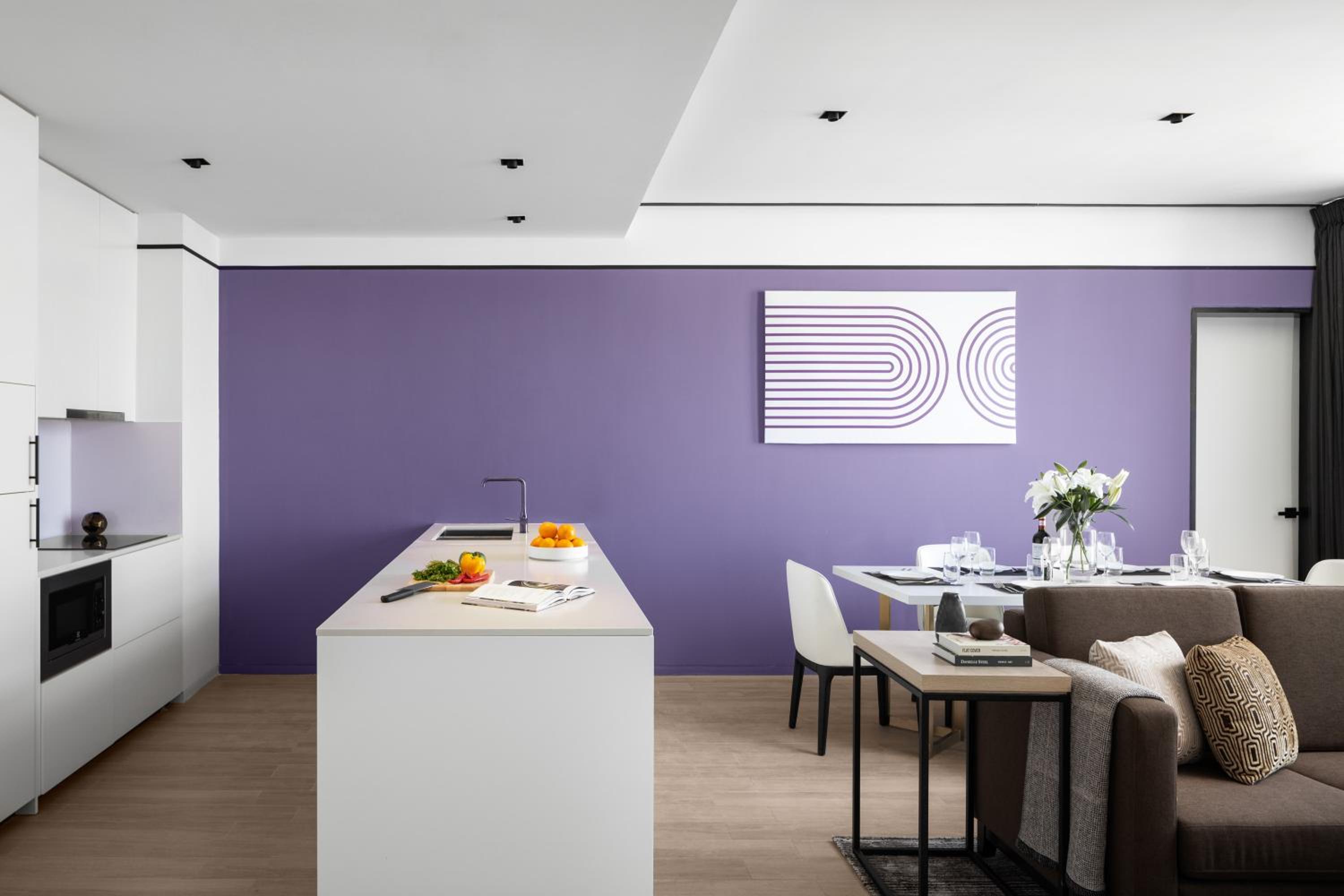 Two-Bedroom Executive - Photo 4