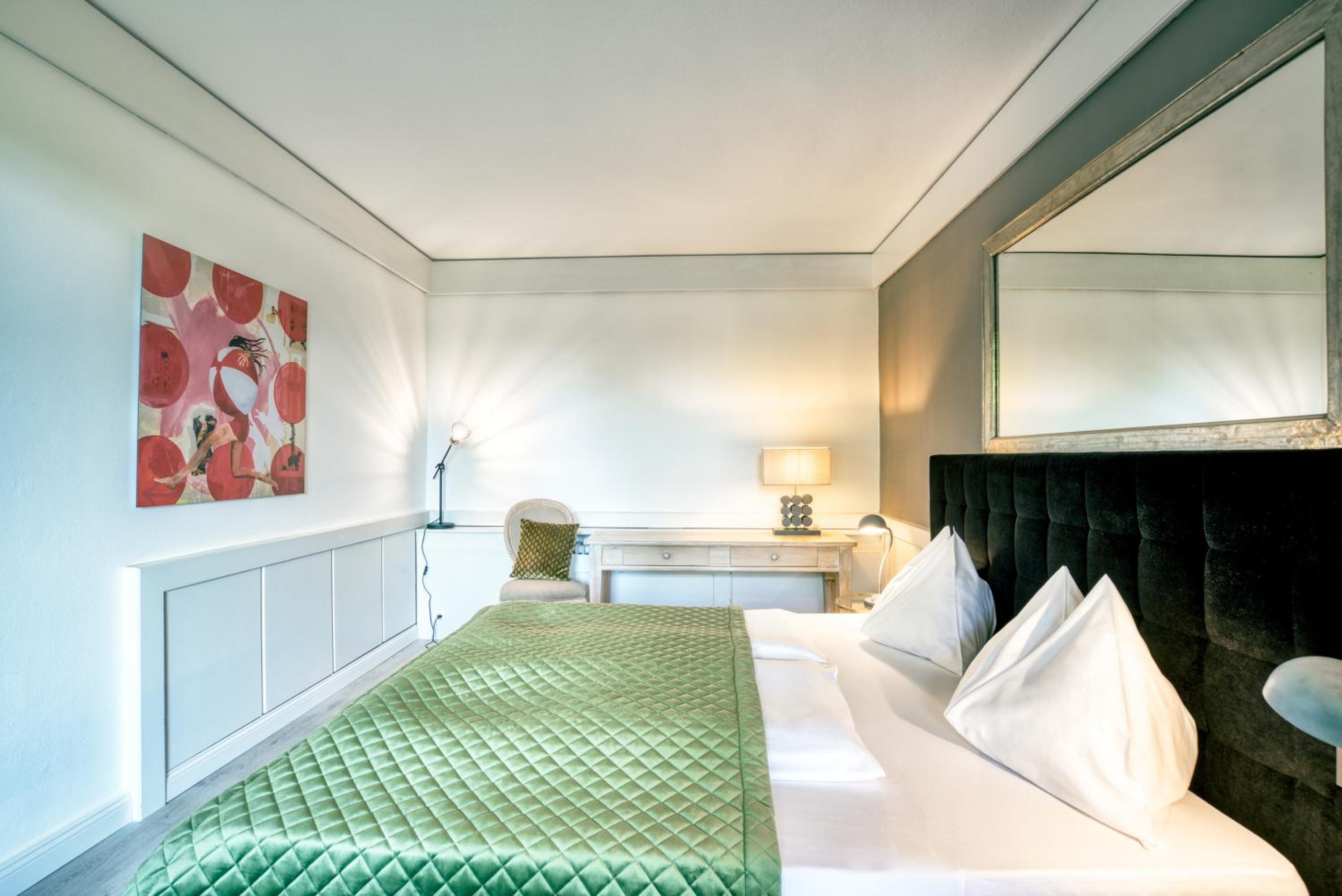 Superior Double Room With Park View photo 2