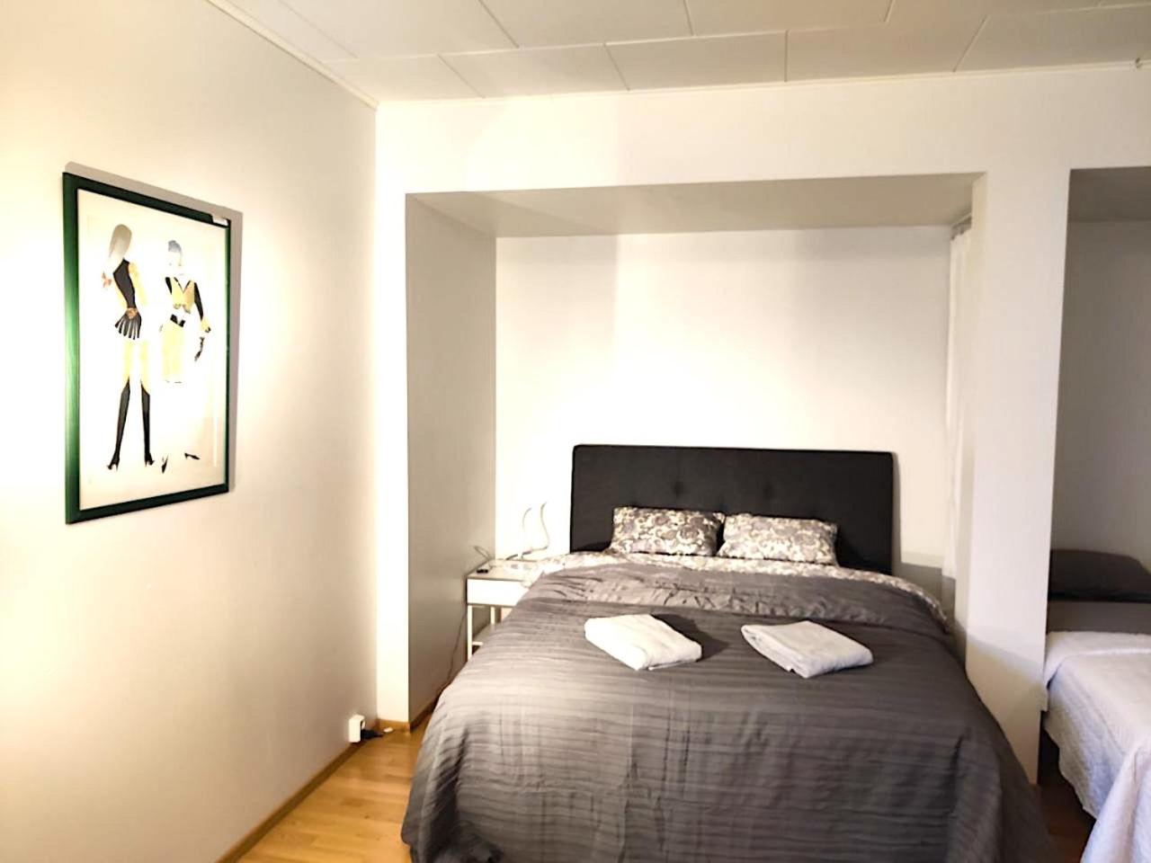 Deluxe Family Suite - Photo 3