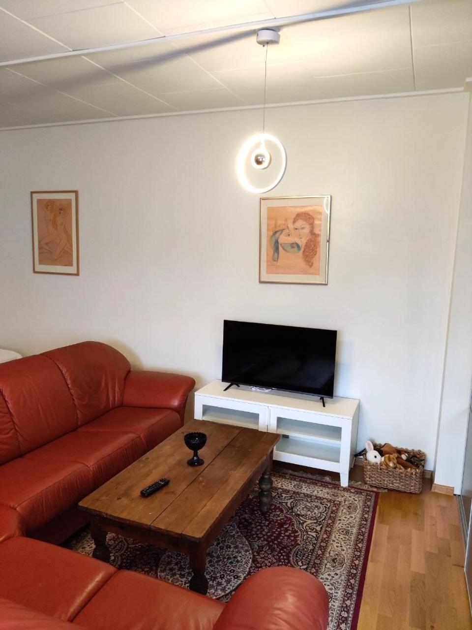 Deluxe Family Suite - Photo 8
