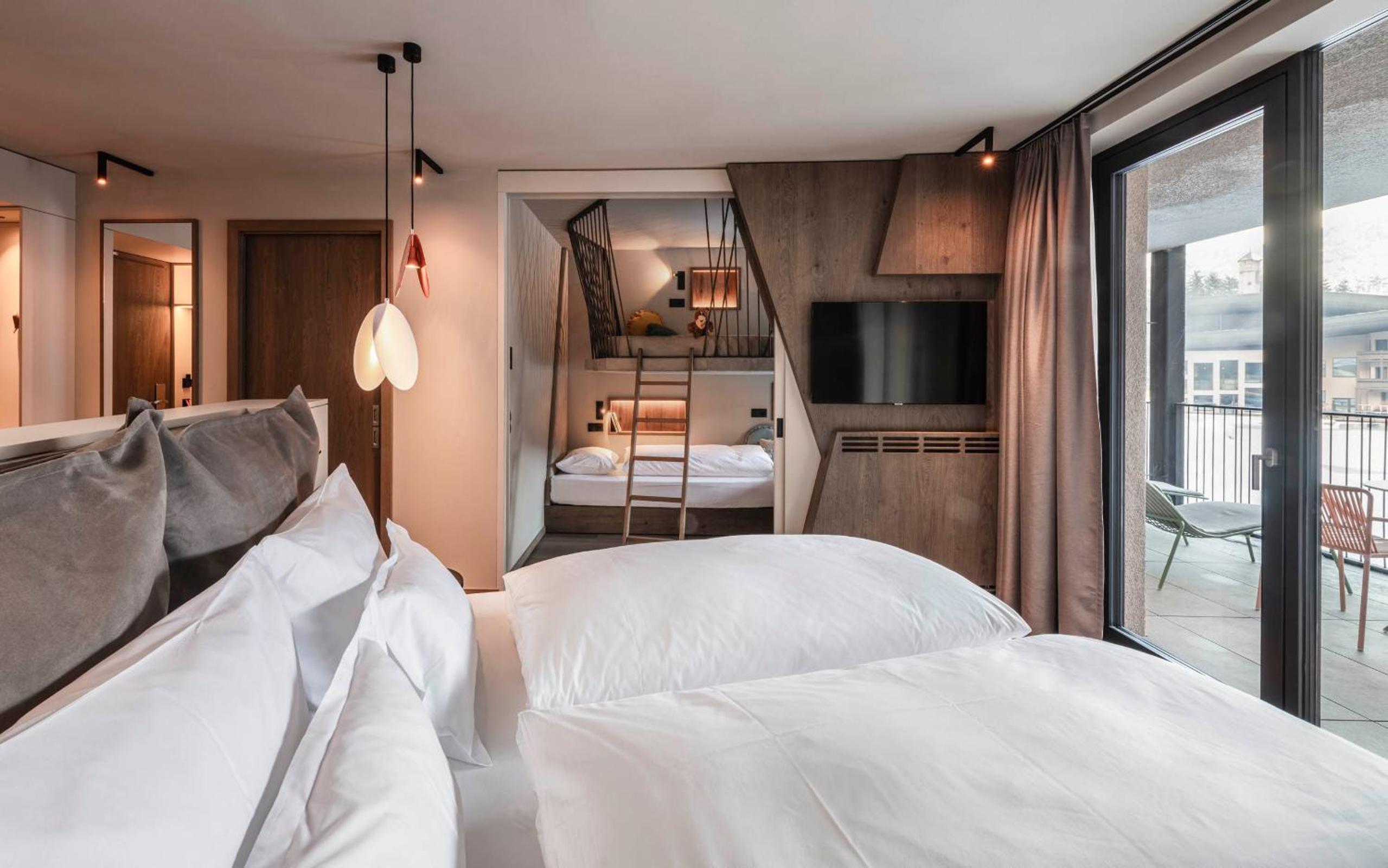 Premium Suite "Falkynest" photo 1