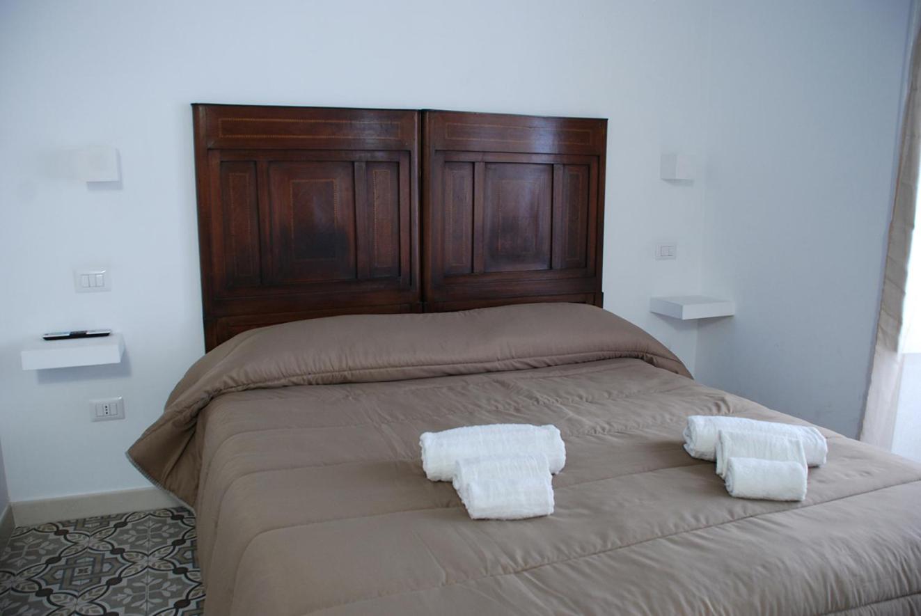Deluxe Double Room With Balcony And Sea View