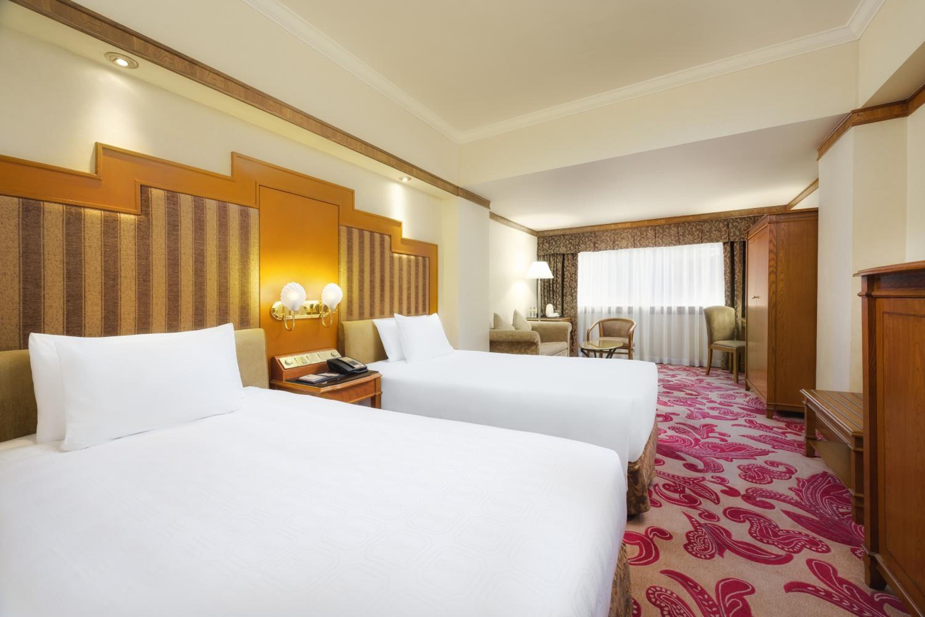 Grand Deluxe Twin Room - Photo 2