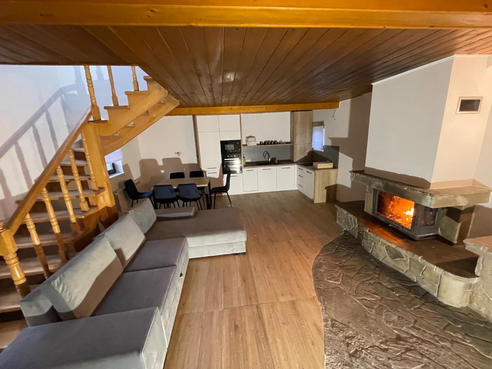 Two-Bedroom Chalet - Photo 9