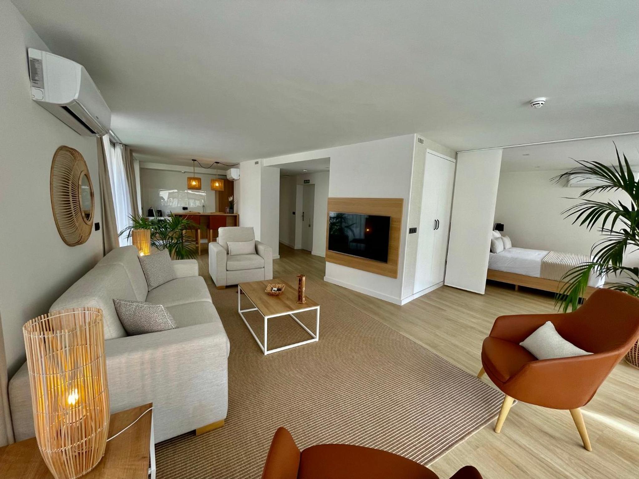 Family Suite - Photo 1