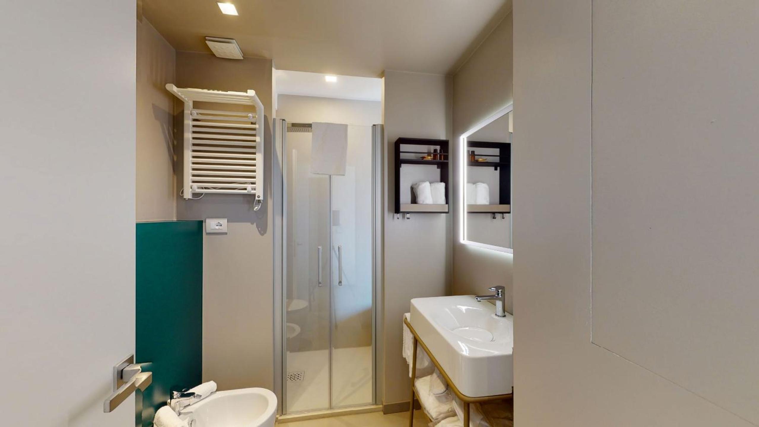 Classic Double or Twin Room - Photo 3
