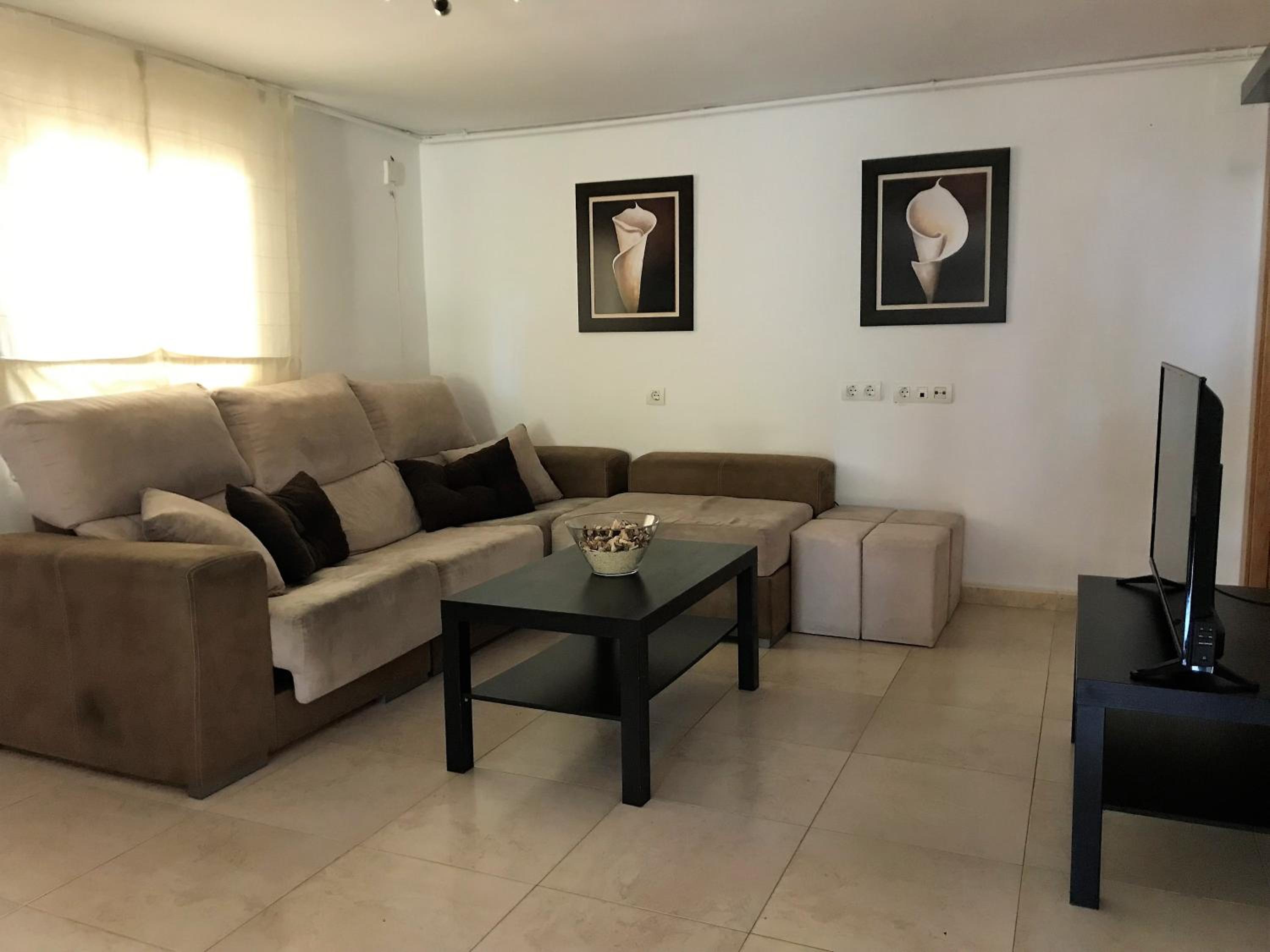 Casa de cinco habitaciones