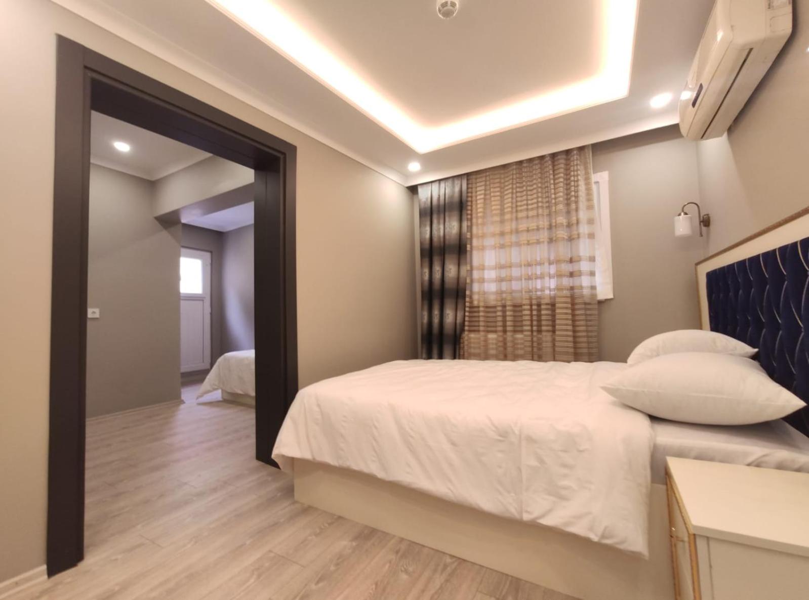Deluxe Family Room photo 2