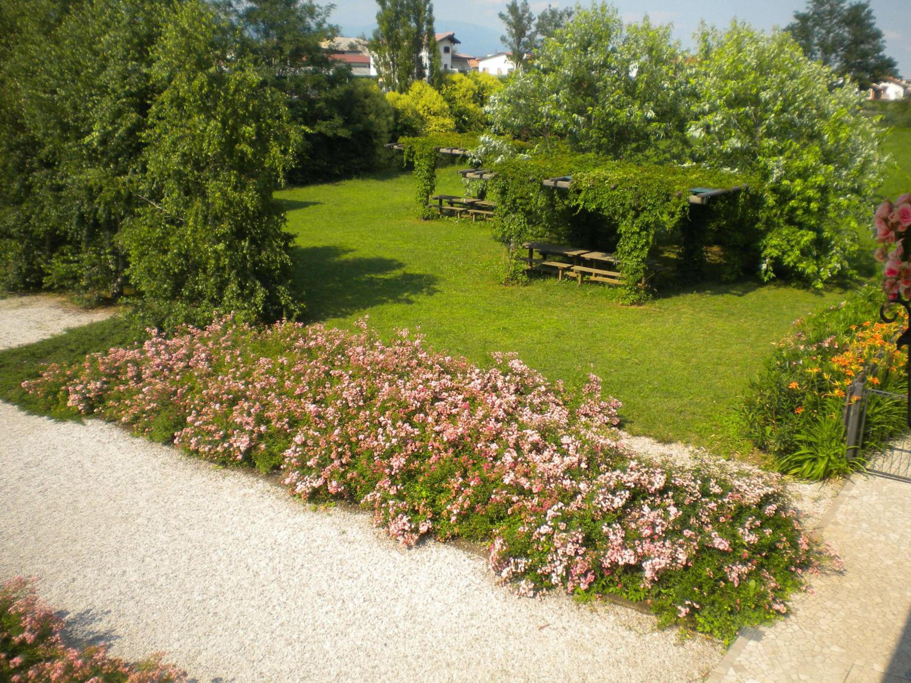Double or Twin Room with Garden View photo 3