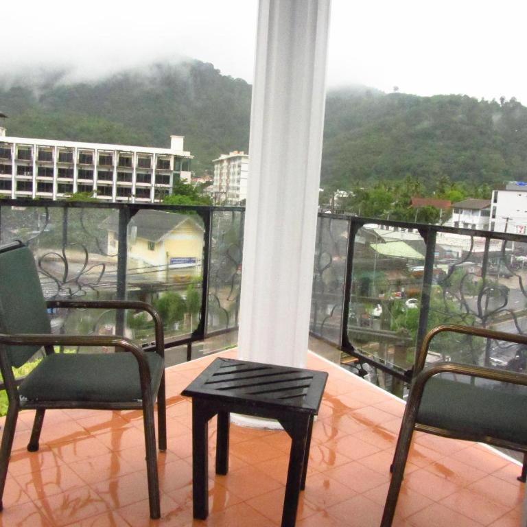 Studio with Balcony photo 2