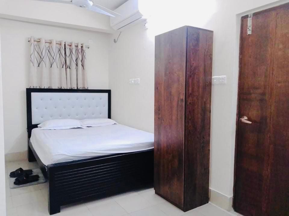 Budget Double Room photo 2