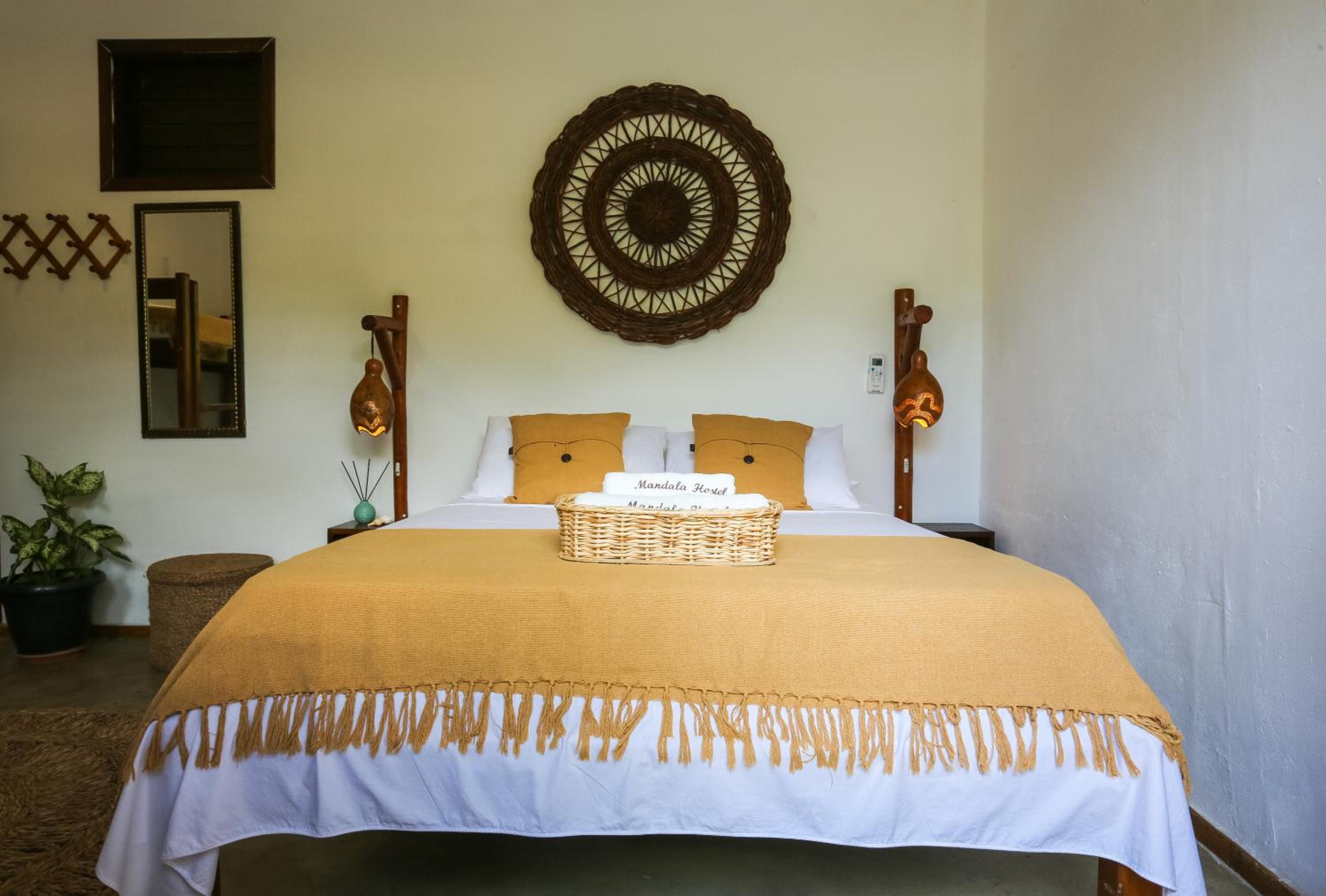 Quadruple Room with Private Bathroom photo 1